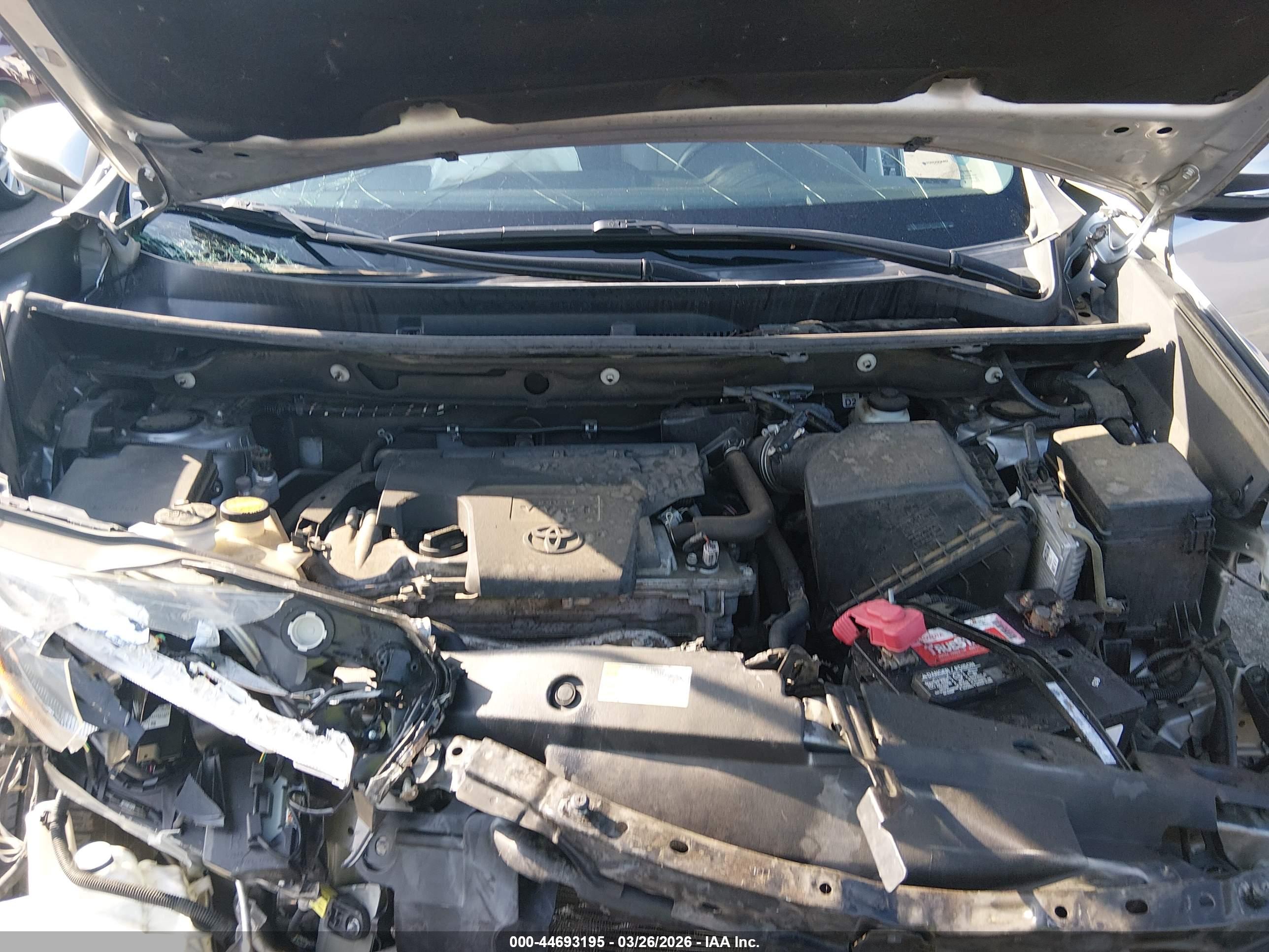 TOYOTA RAV4 image 10