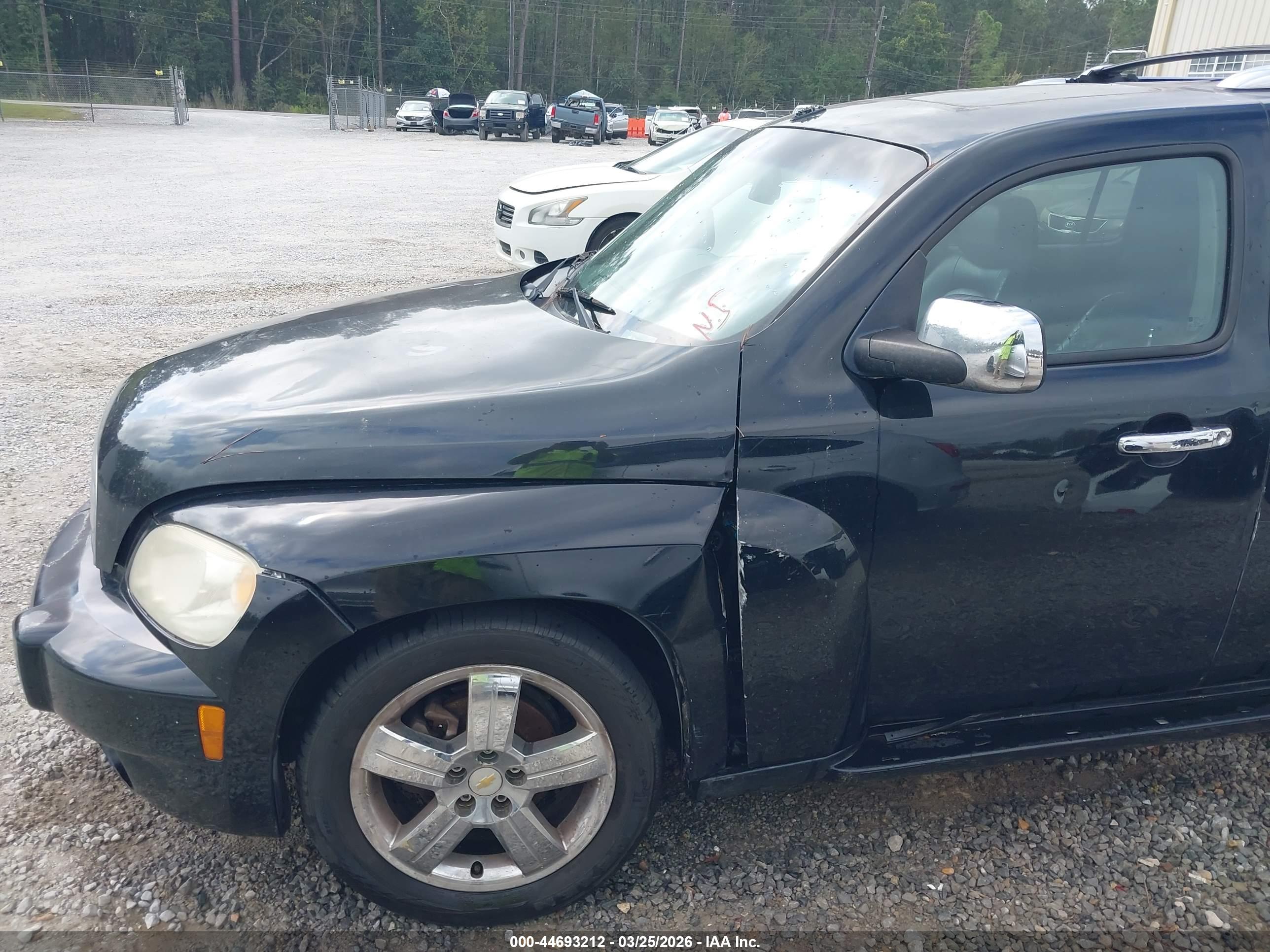 CHEVROLET HHR image 6