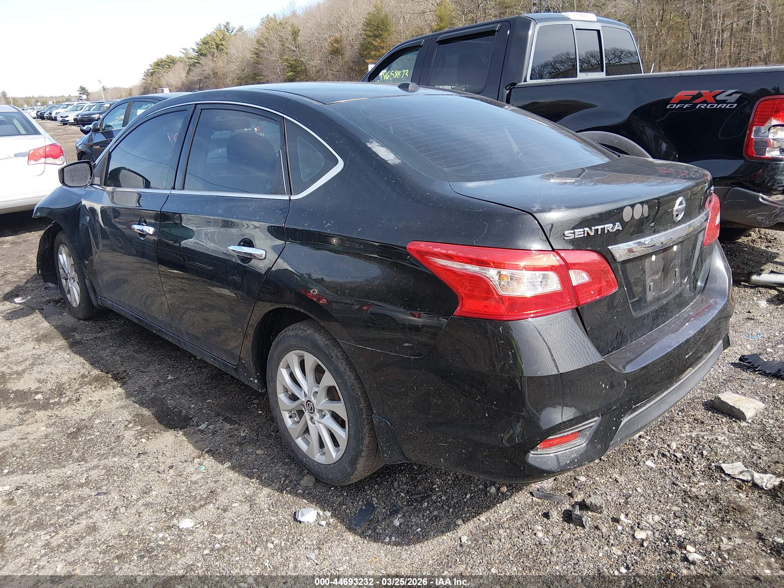 NISSAN SENTRA image 3