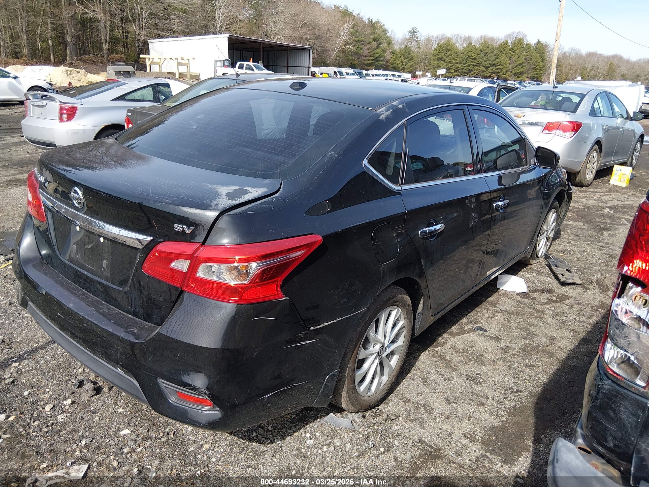 NISSAN SENTRA image 4