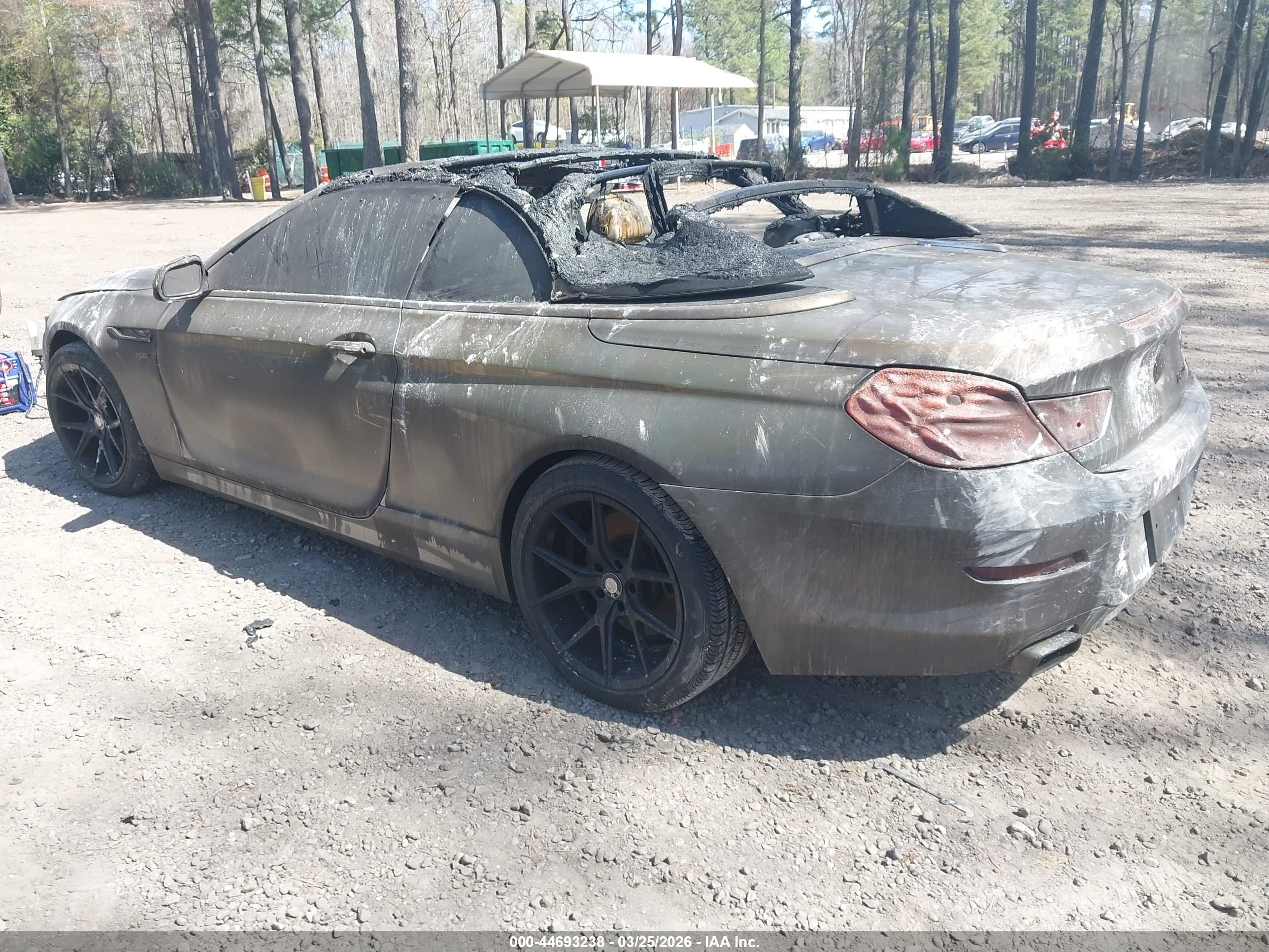 BMW 650I image 3