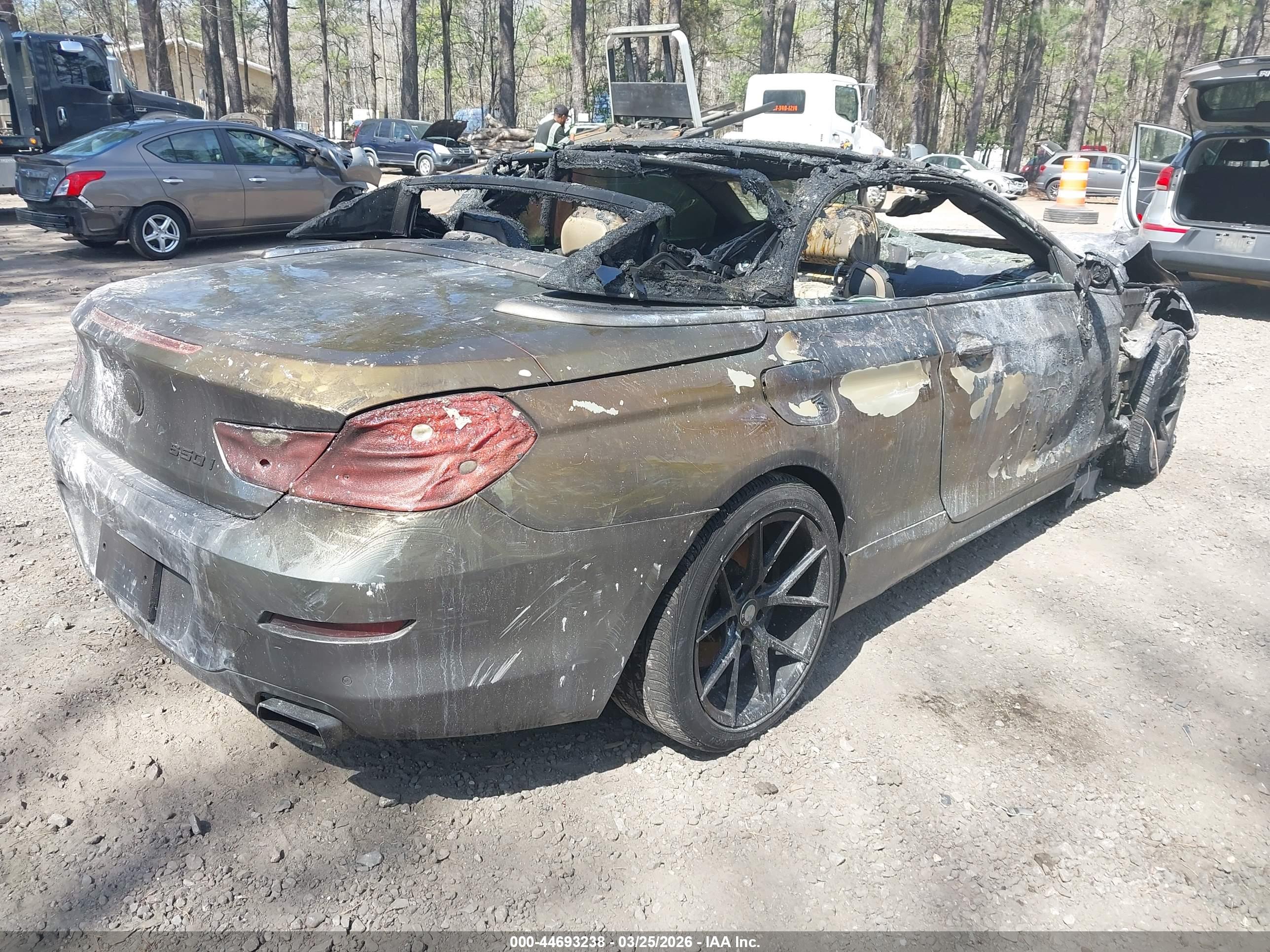 BMW 650I image 4