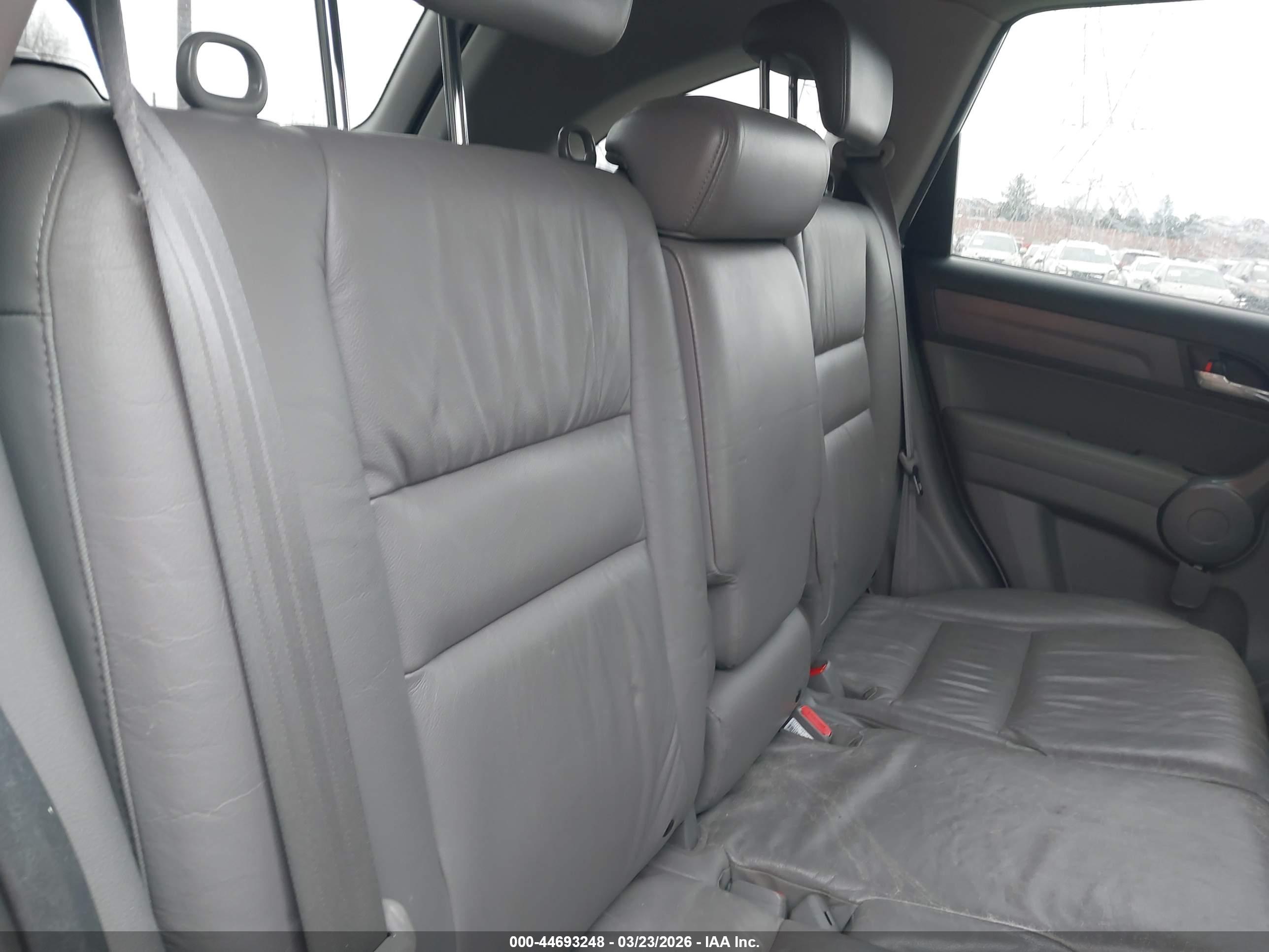 HONDA CR-V image 8
