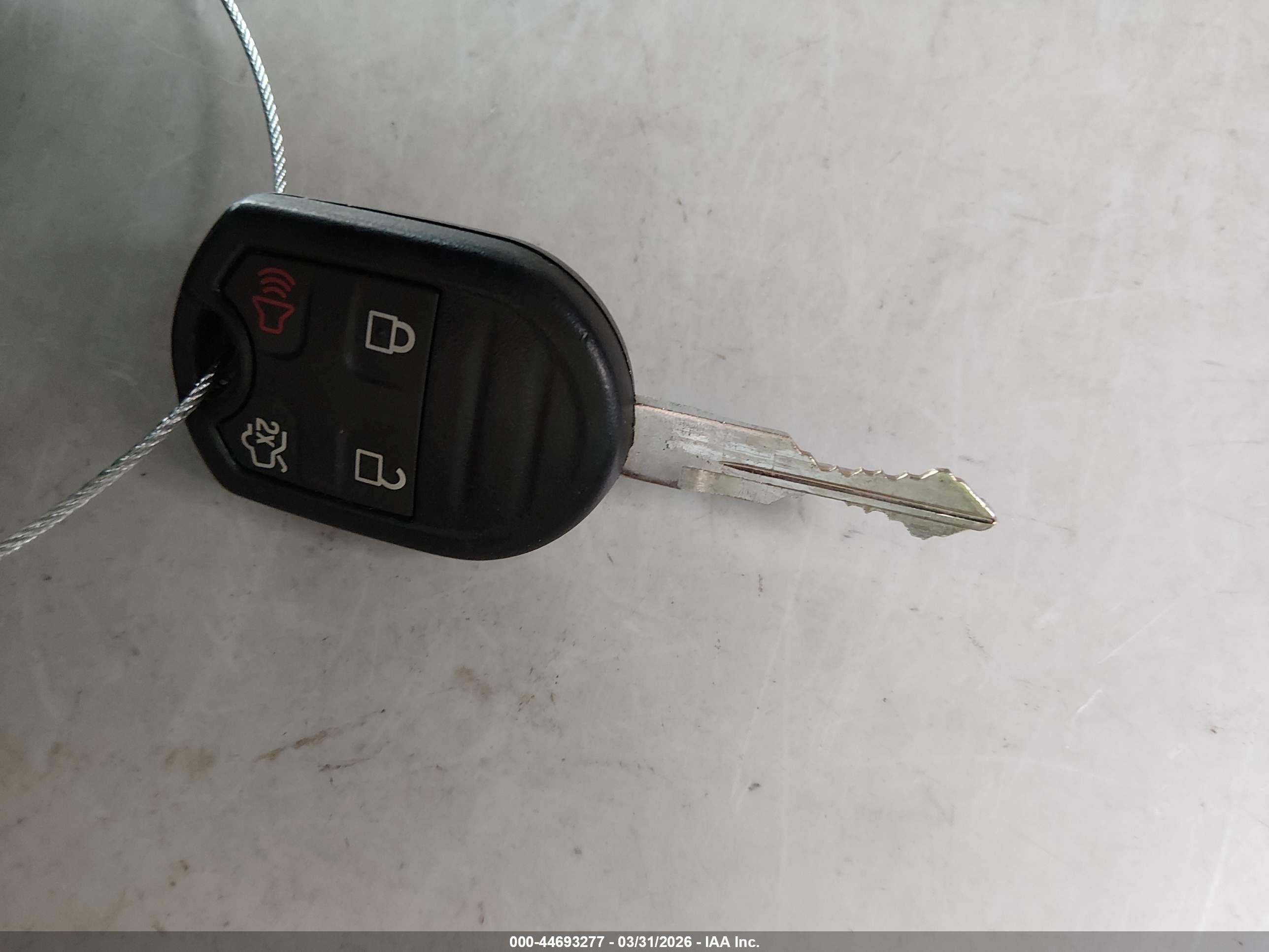 FORD ESCAPE image 11