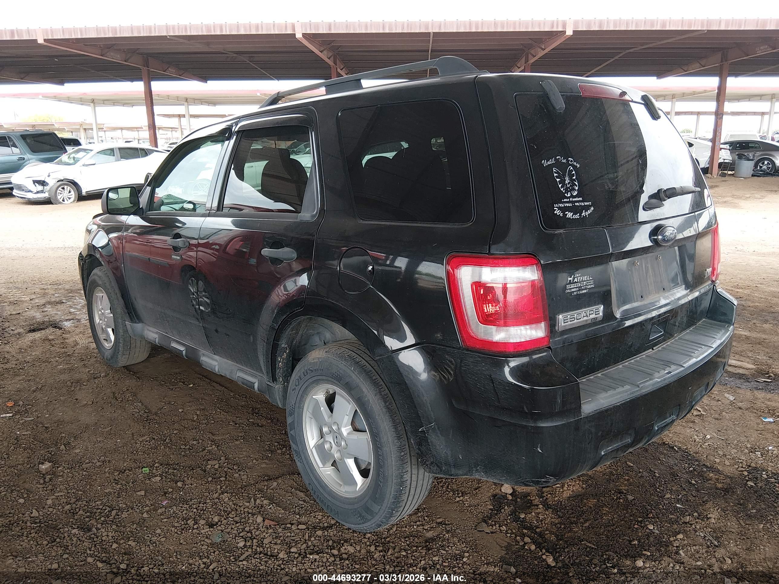 FORD ESCAPE image 3