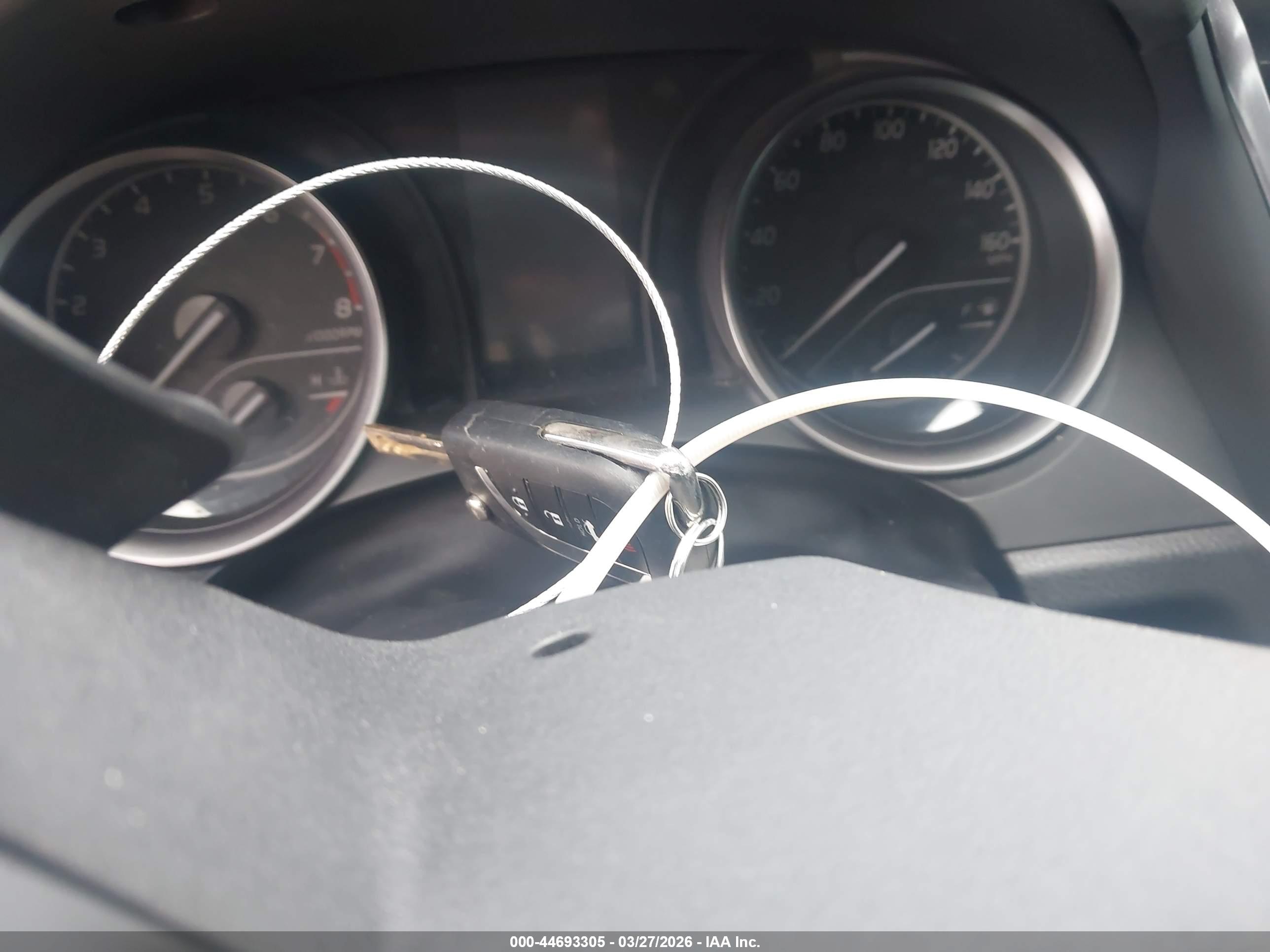 TOYOTA CAMRY image 11
