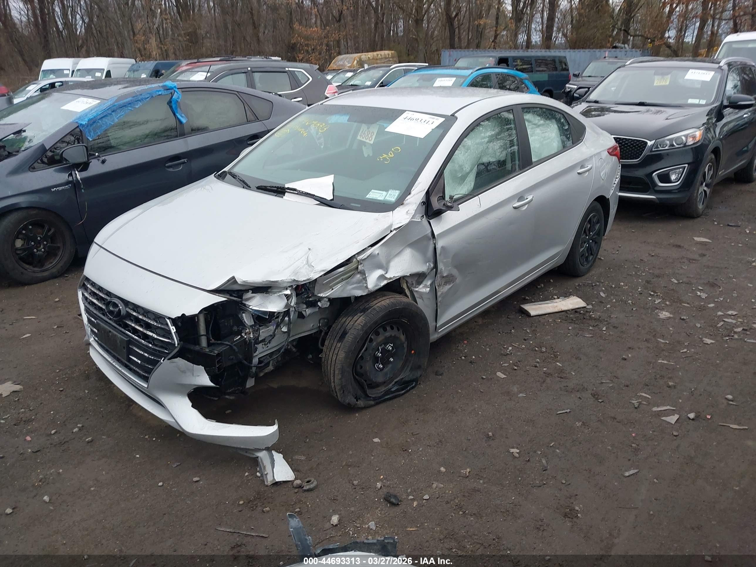 HYUNDAI ACCENT image 2