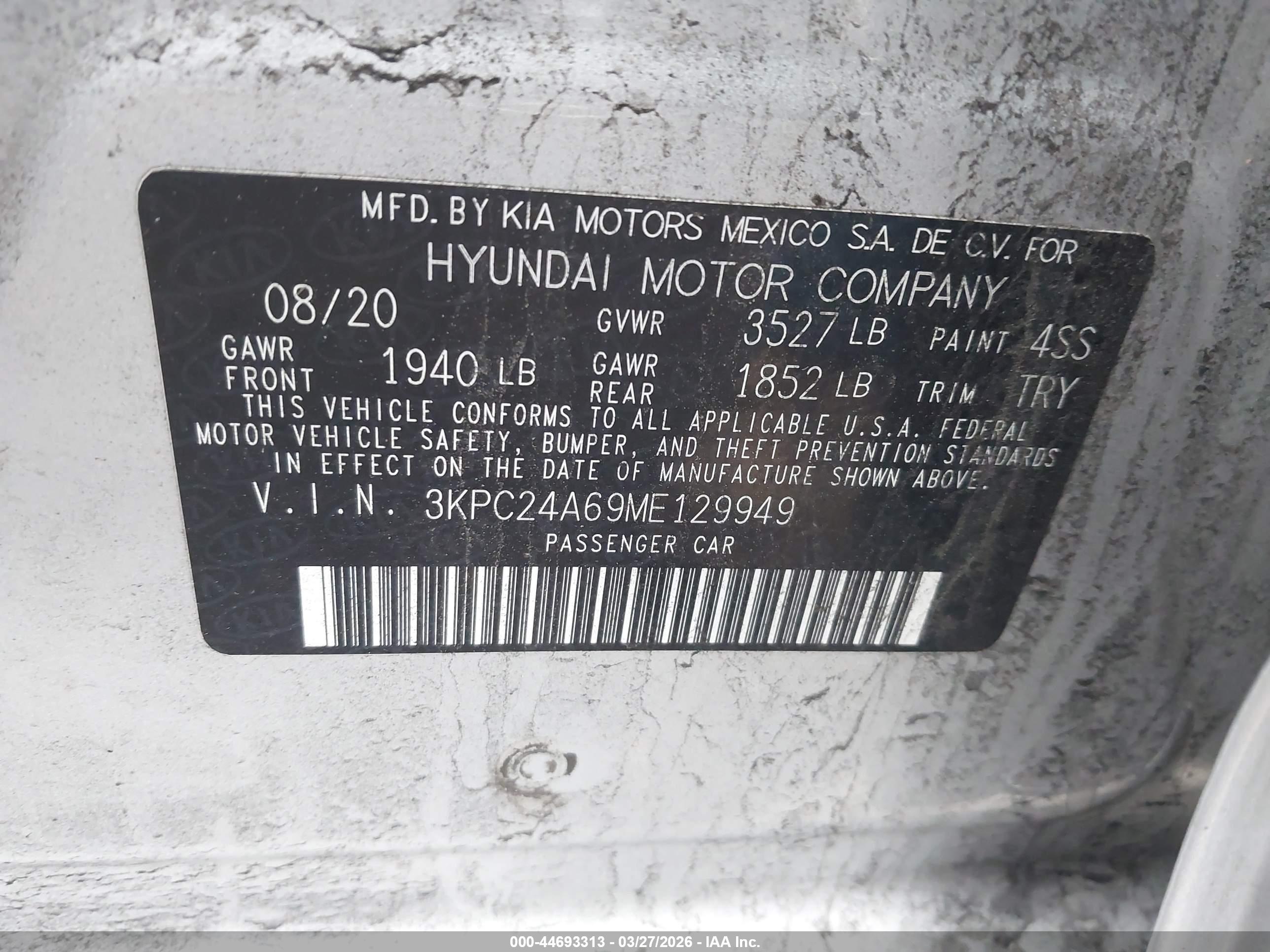 HYUNDAI ACCENT image 9