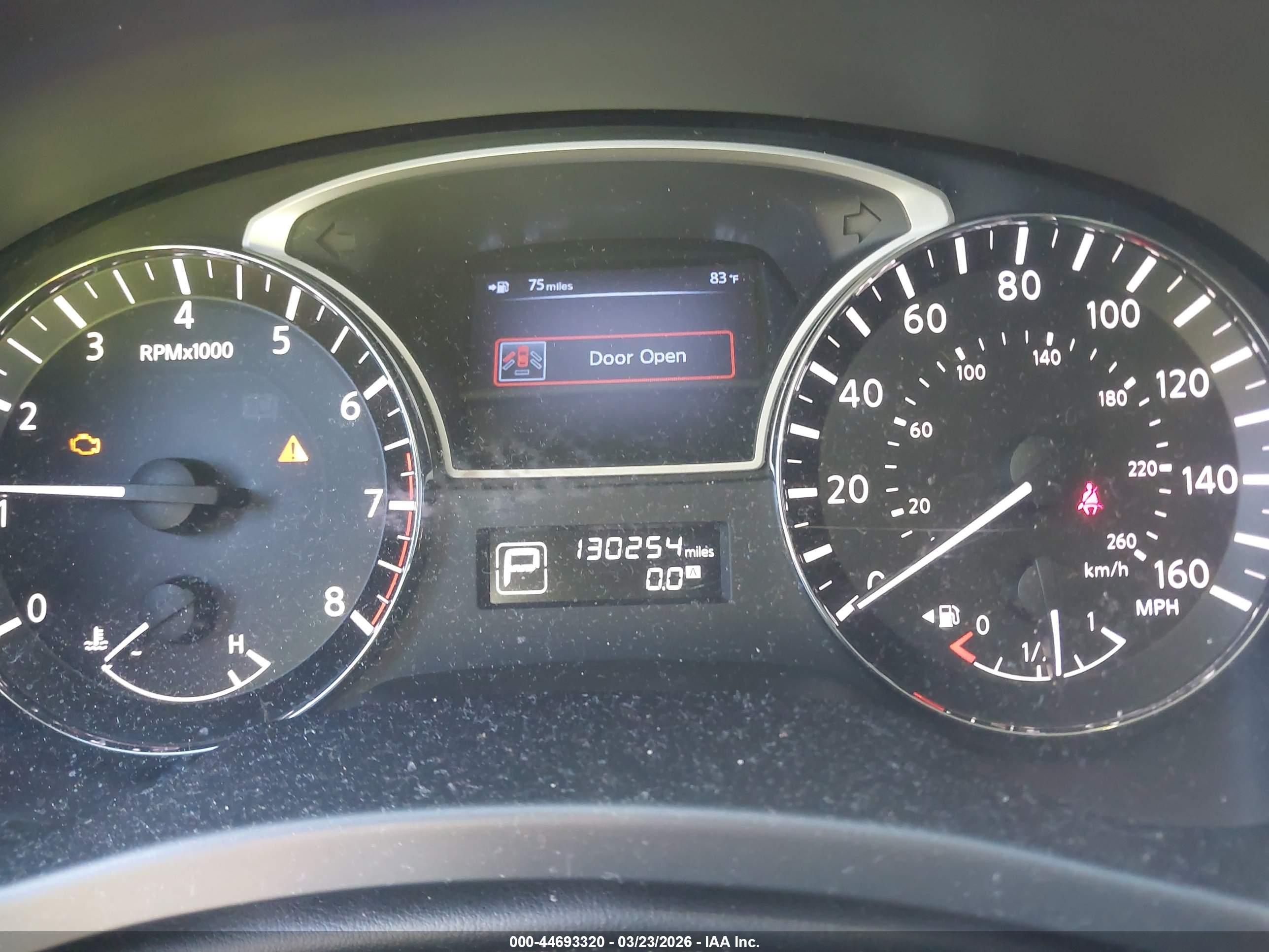 NISSAN PATHFINDER image 7