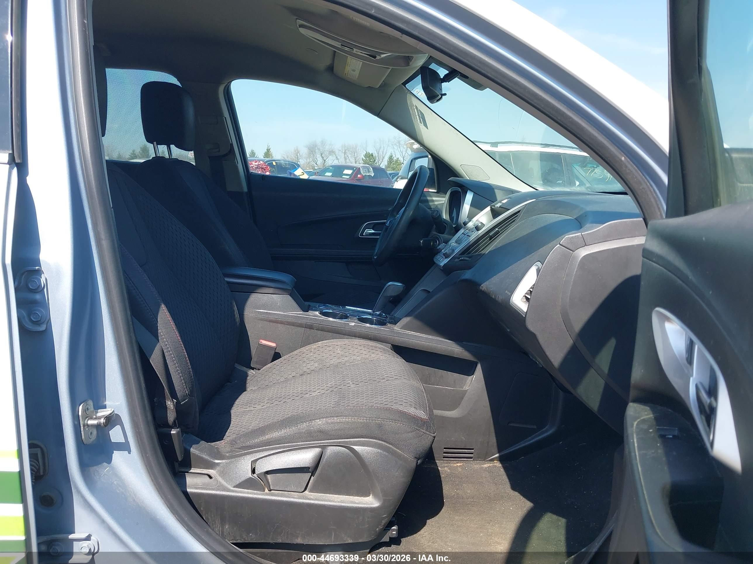 CHEVROLET EQUINOX image 5