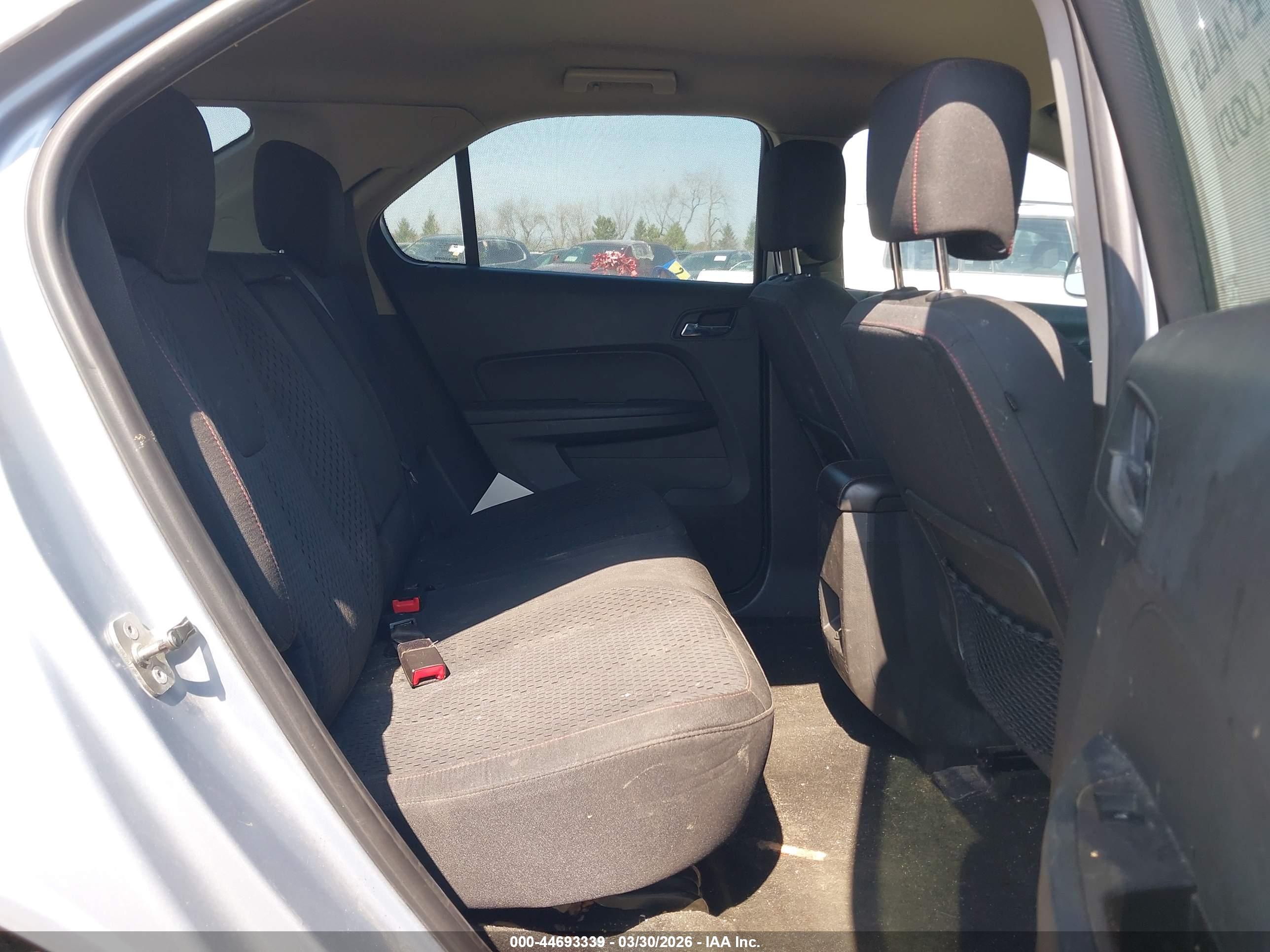 CHEVROLET EQUINOX image 8