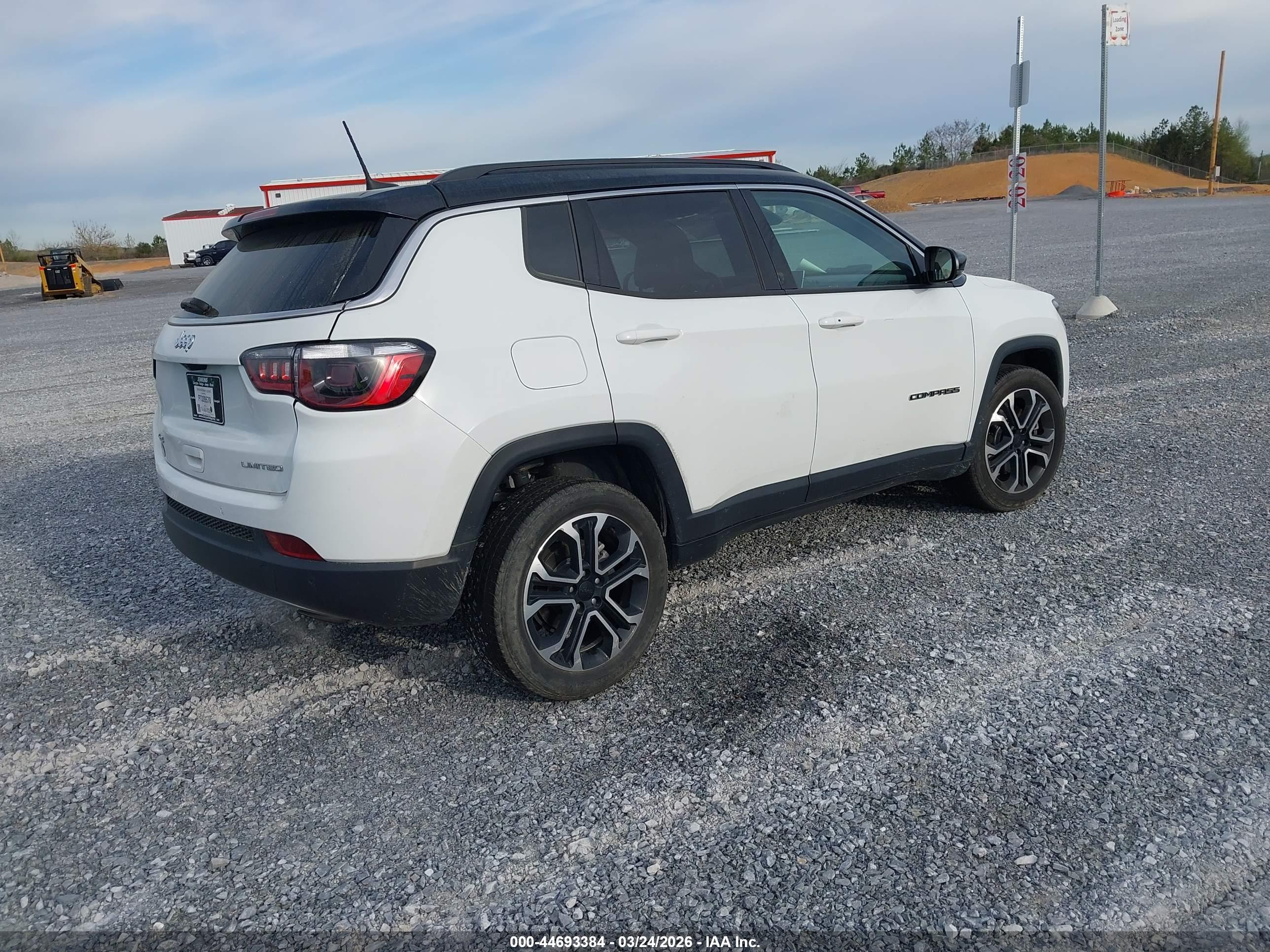 JEEP COMPASS image 4