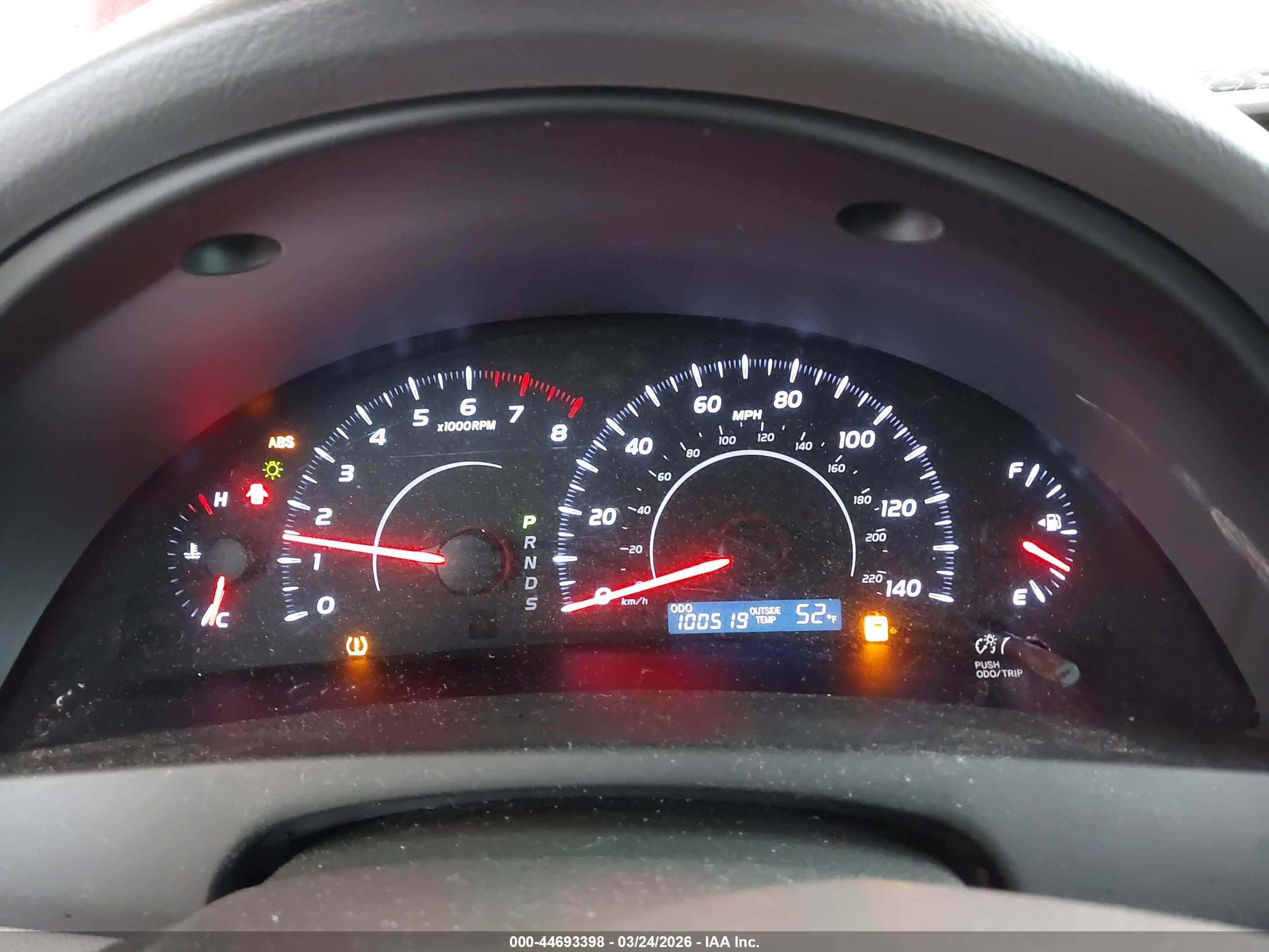 TOYOTA CAMRY image 7