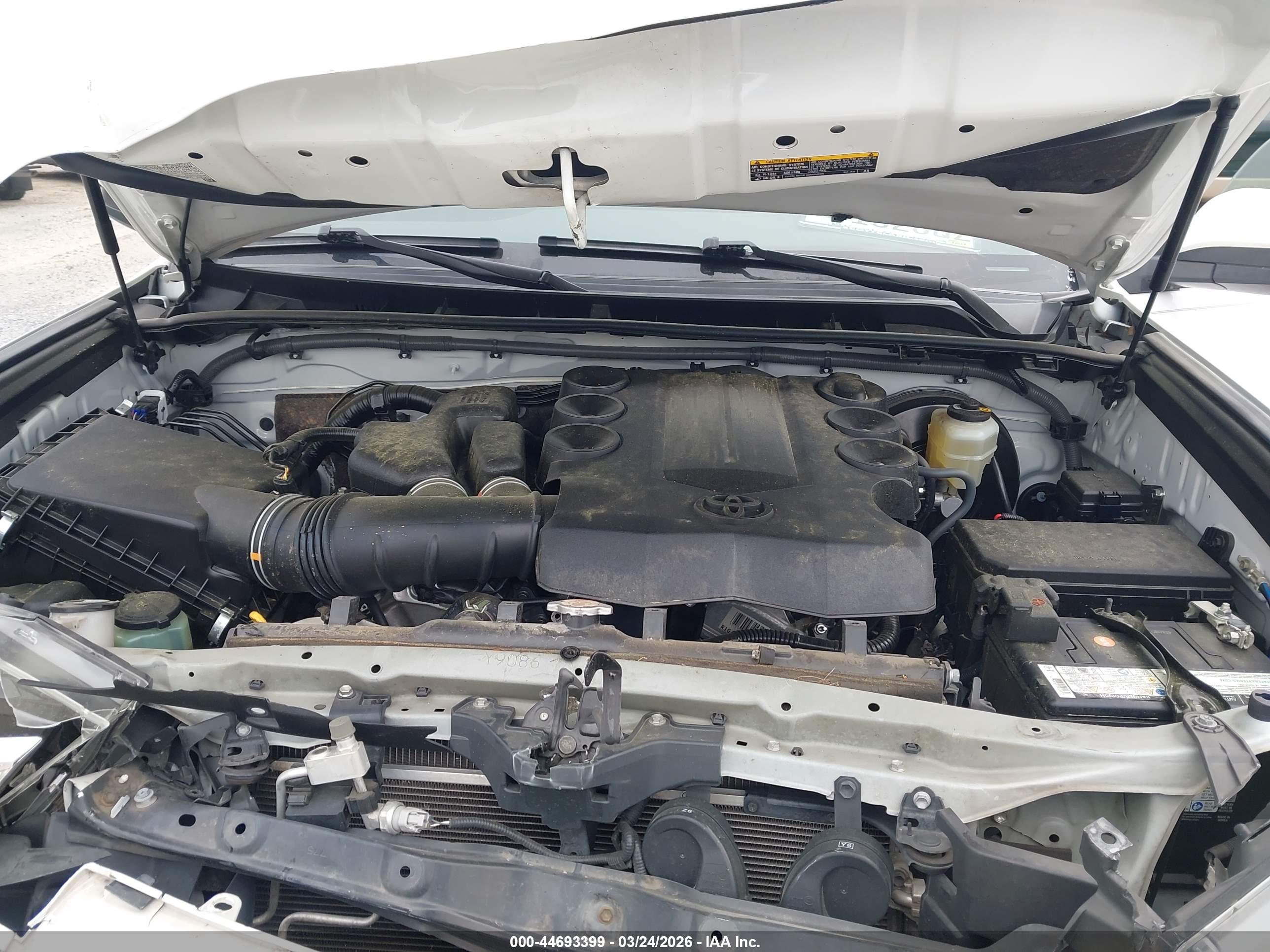 TOYOTA 4RUNNER image 10