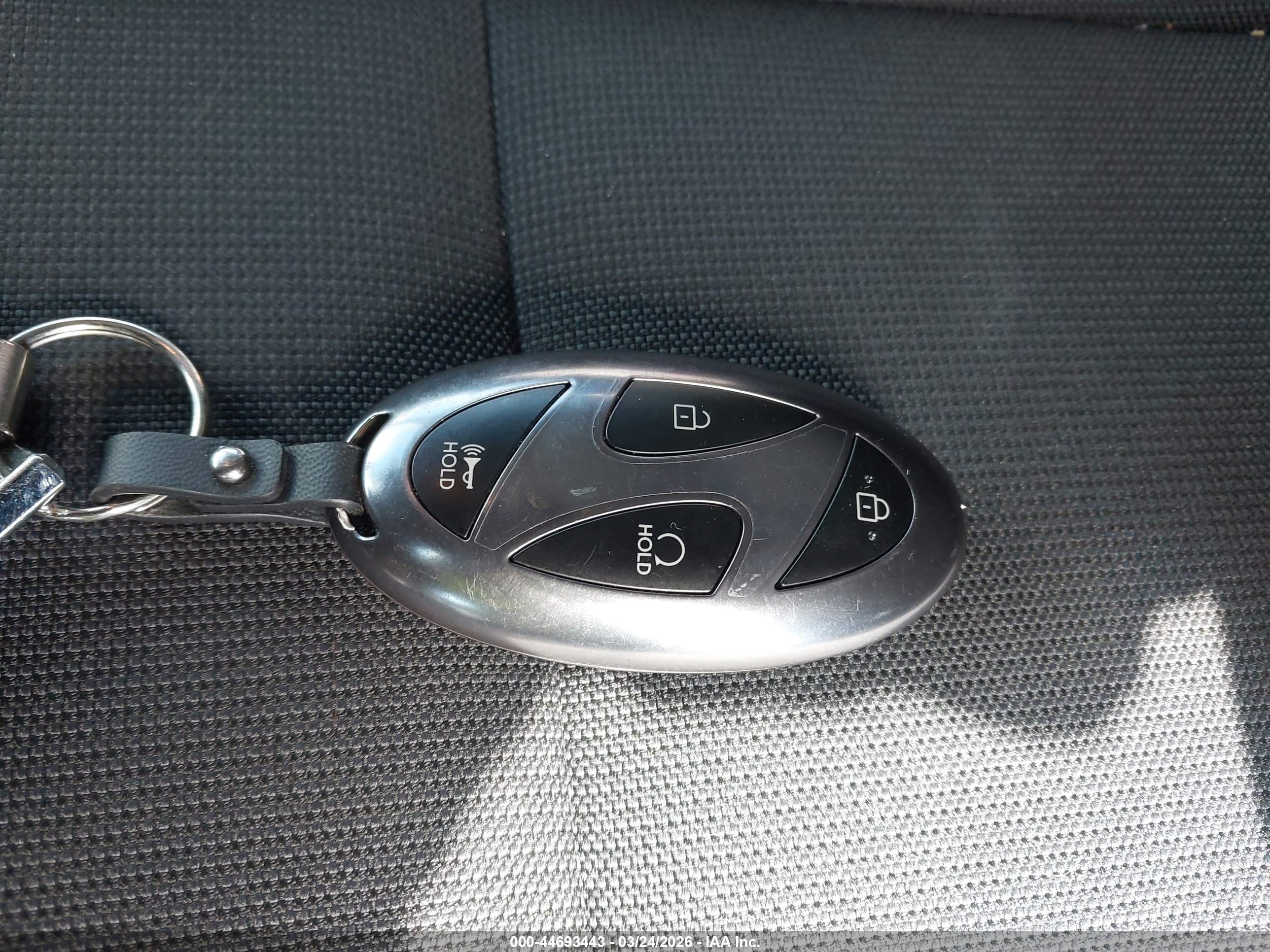 HYUNDAI KONA image 11