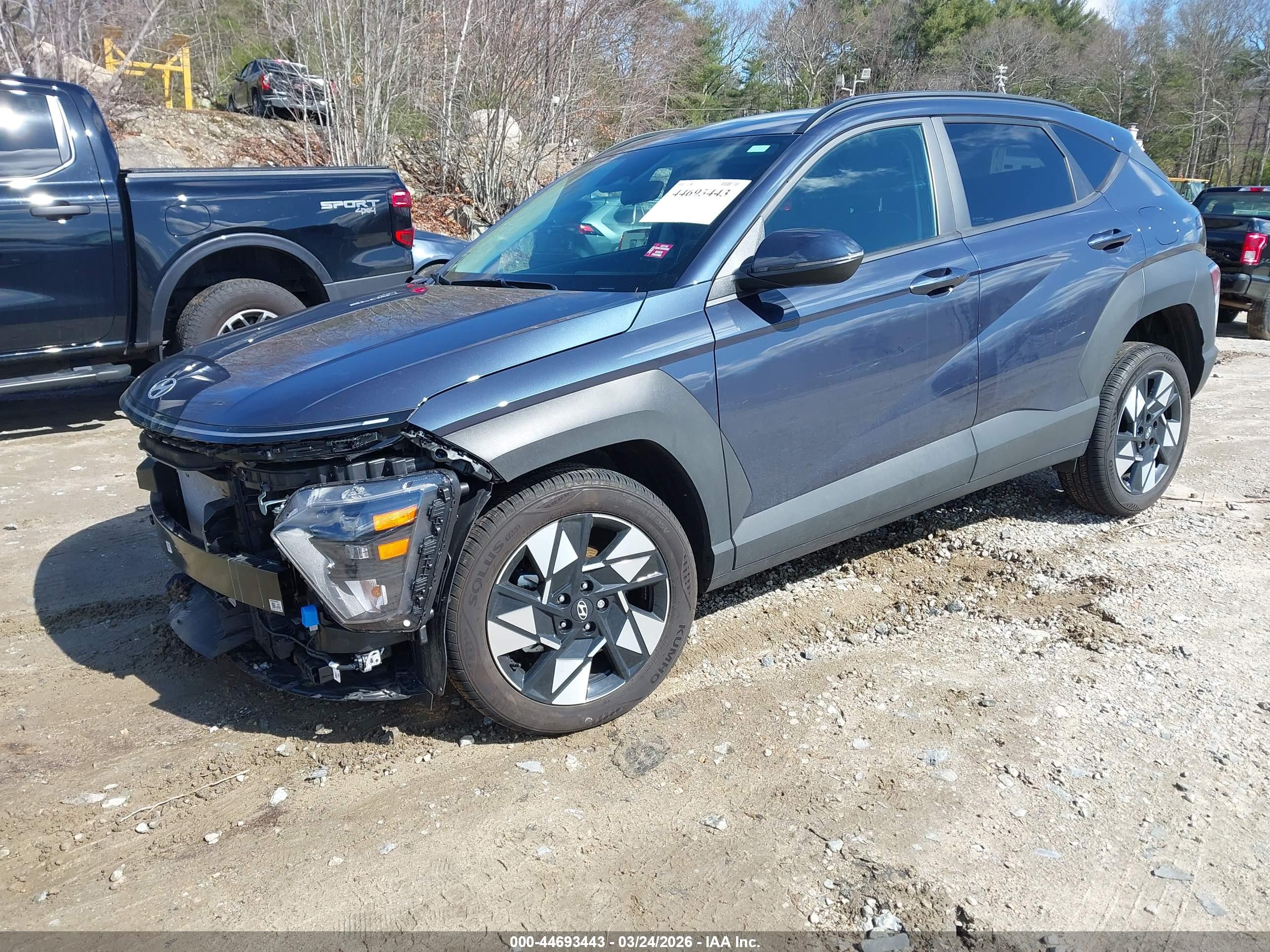 HYUNDAI KONA image 2