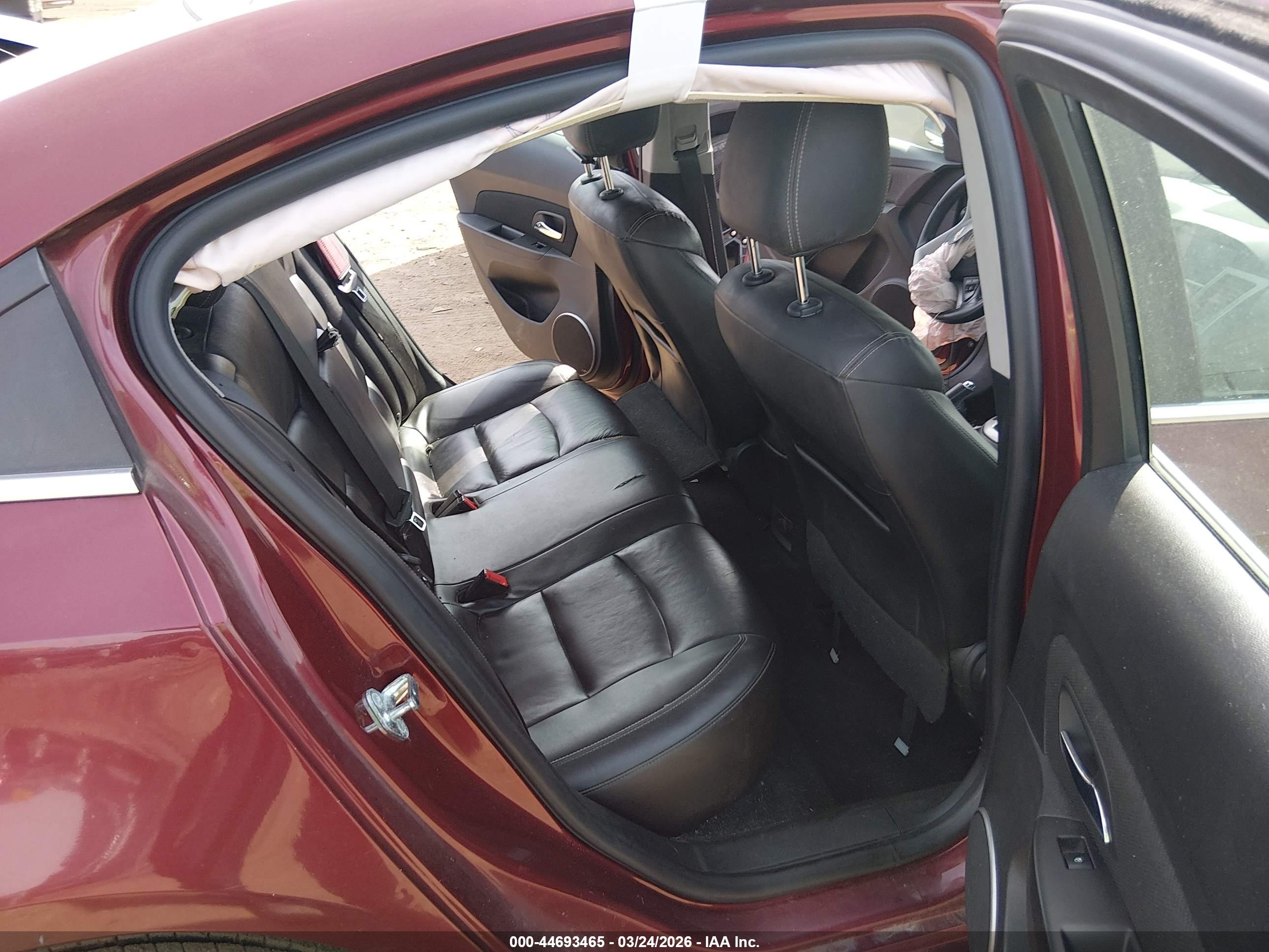 CHEVROLET CRUZE image 8