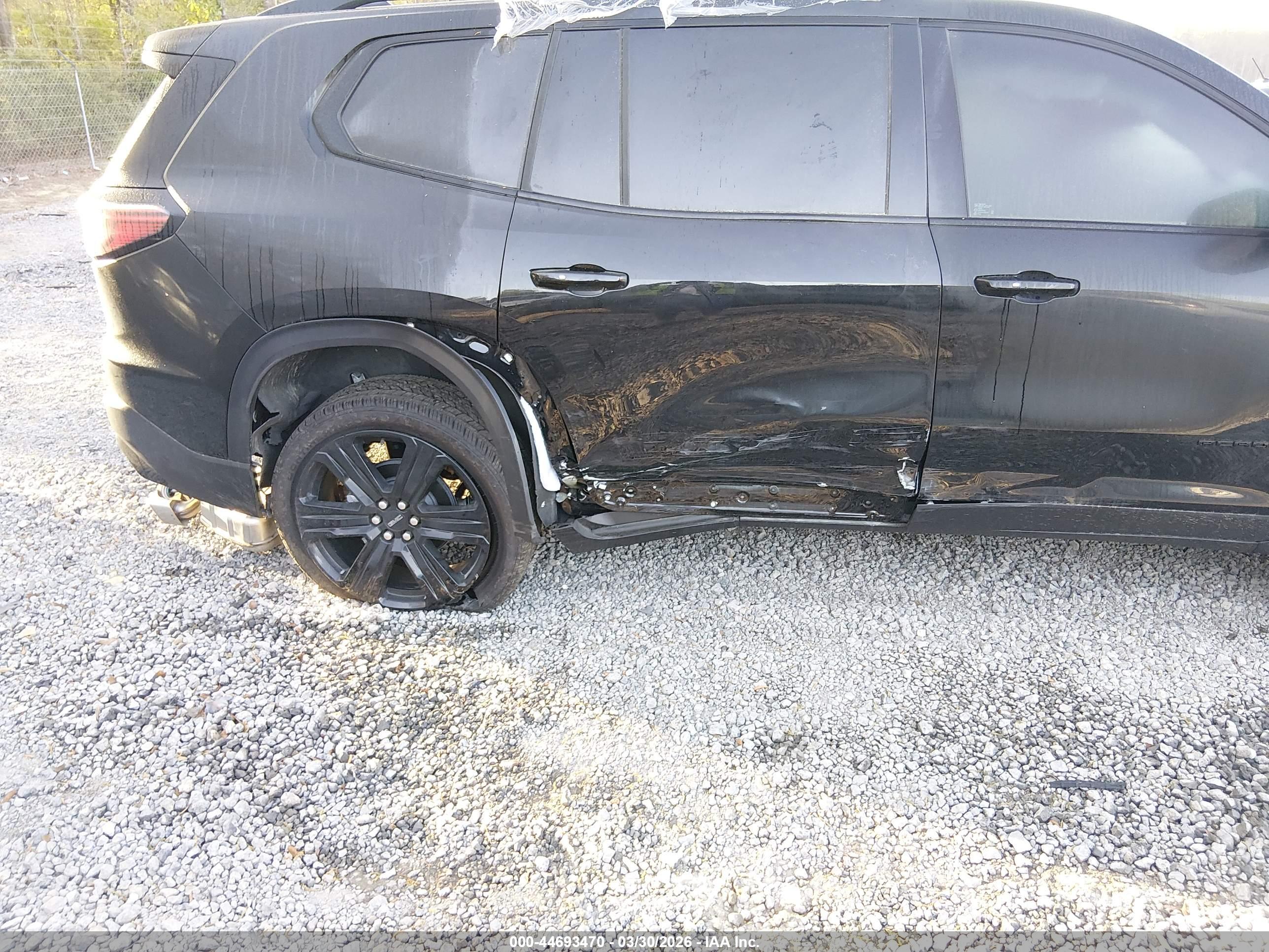 GMC ACADIA image 6