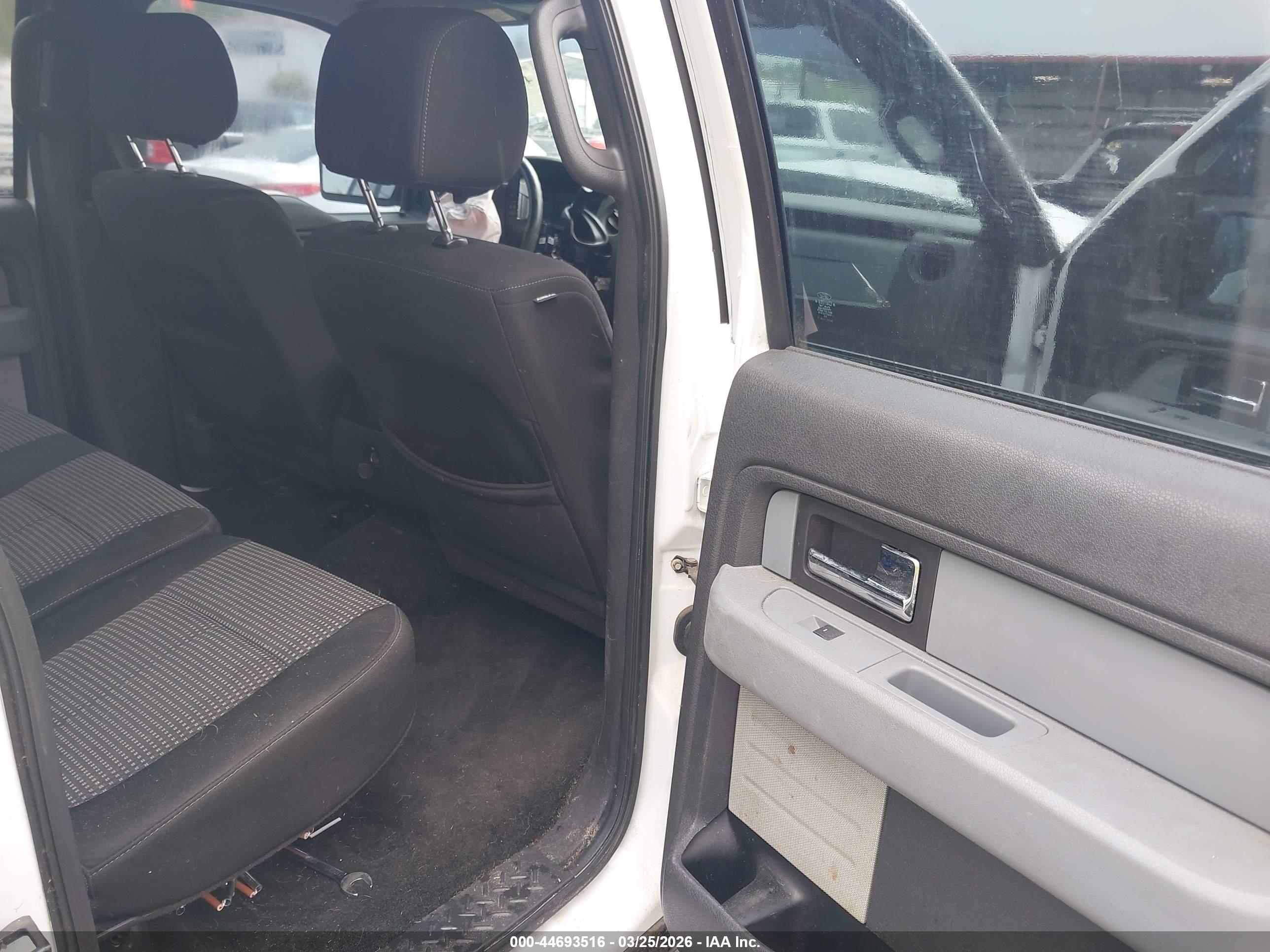 FORD F-150 image 8