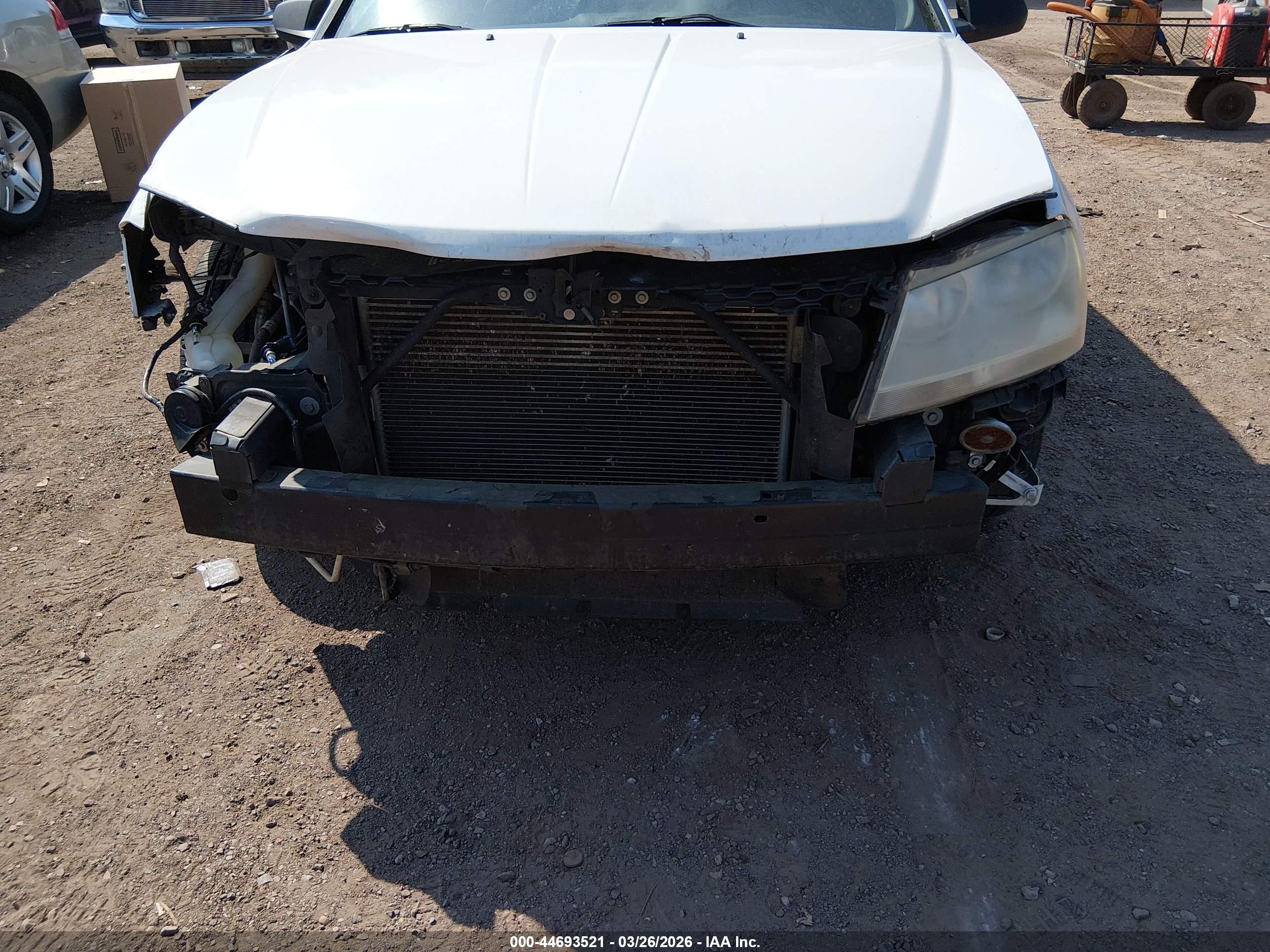 DODGE AVENGER image 6