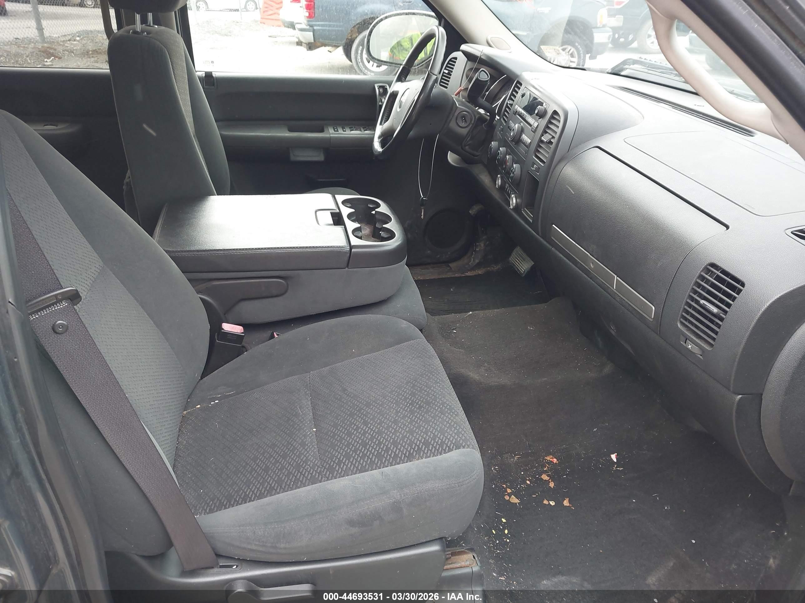 GMC SIERRA image 5