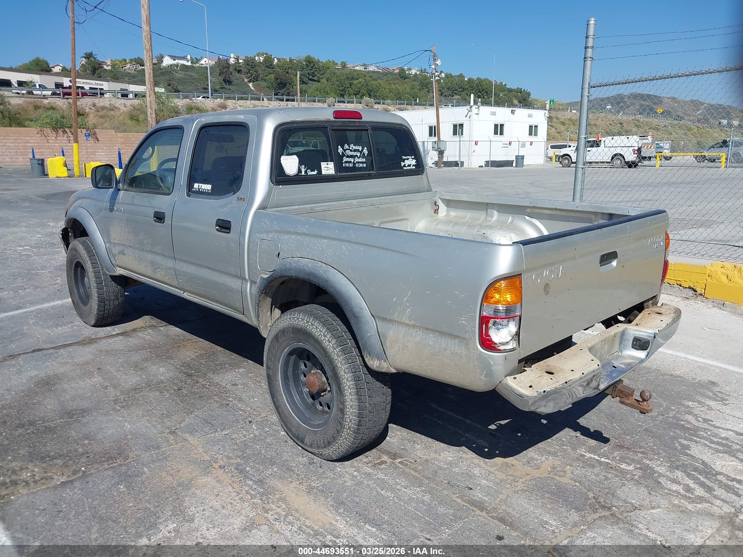 TOYOTA TACOMA image 3