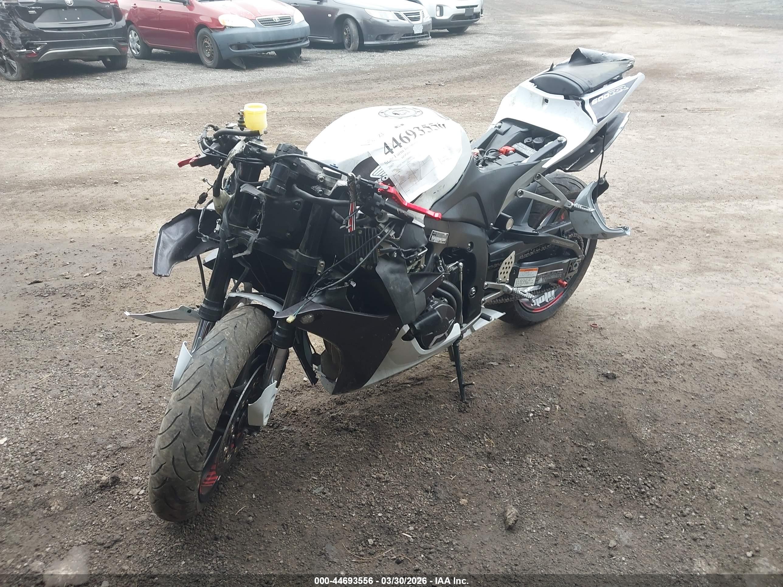 HONDA CBR600 image 2