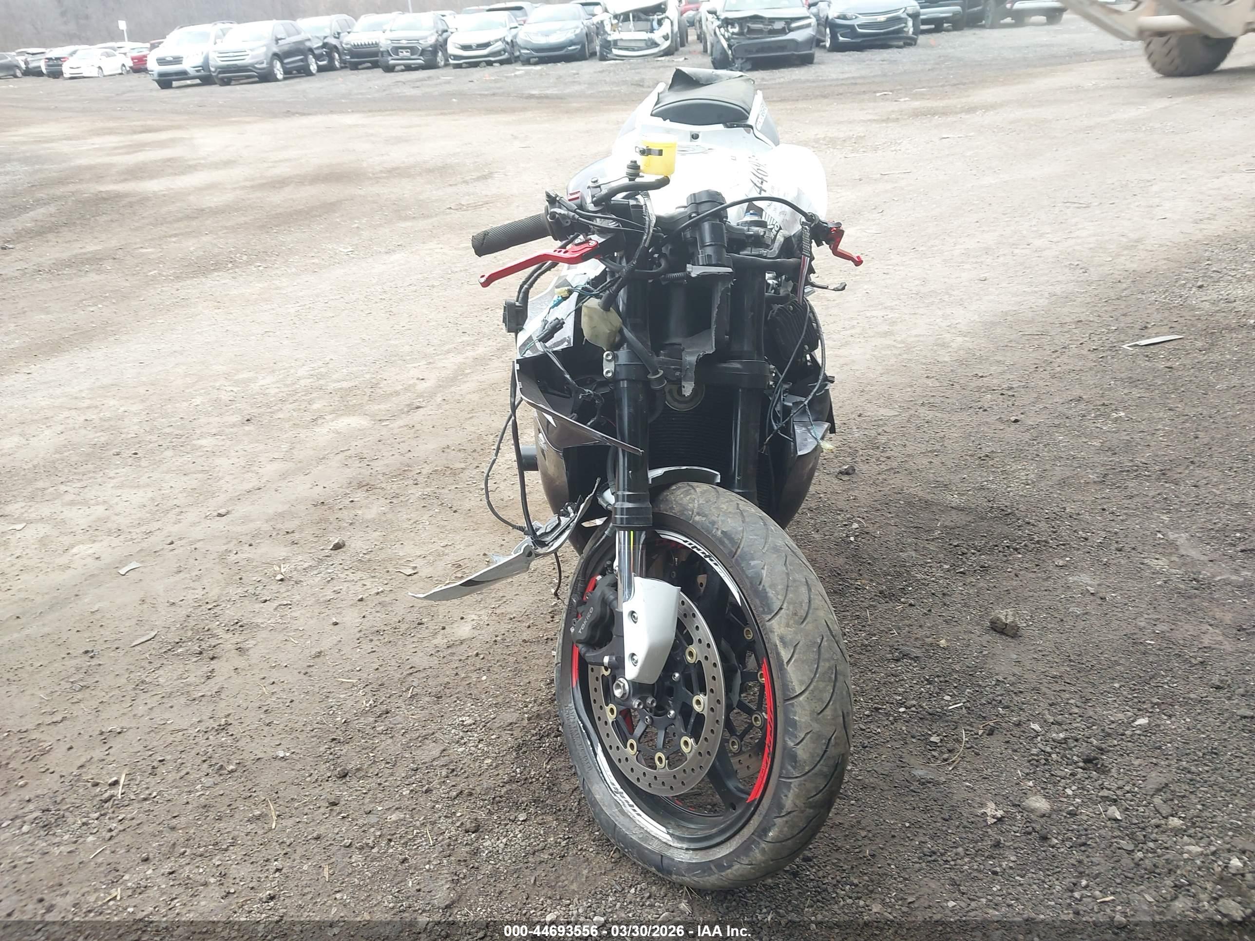 HONDA CBR600 image 5
