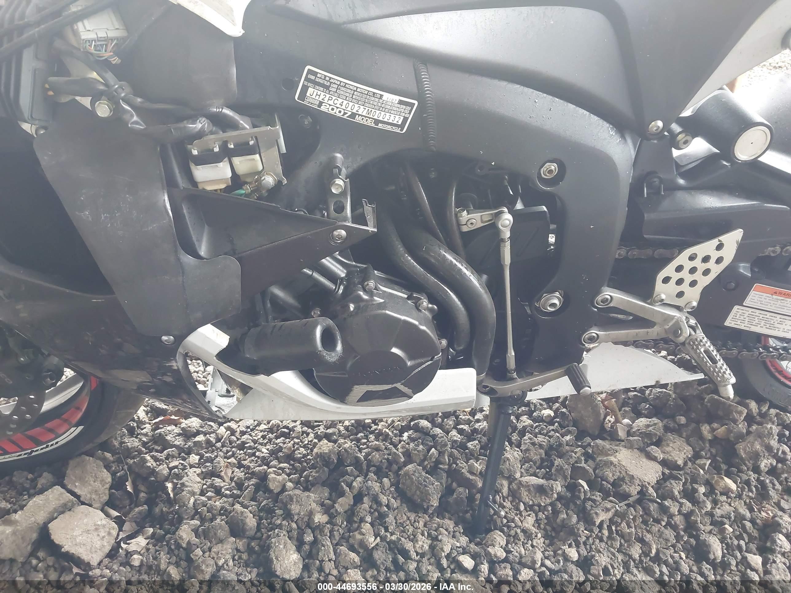 HONDA CBR600 image 9