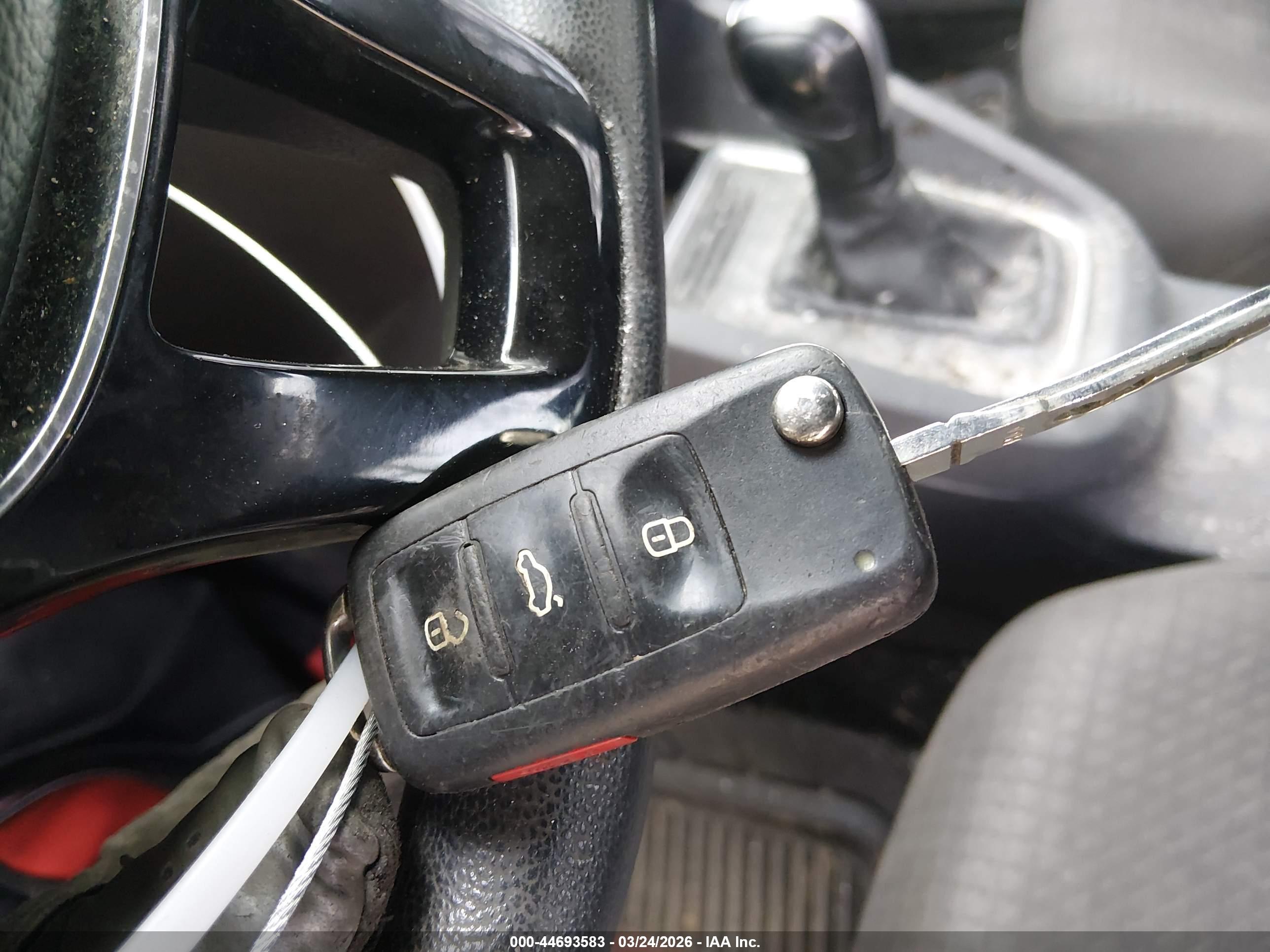 VOLKSWAGEN JETTA image 11