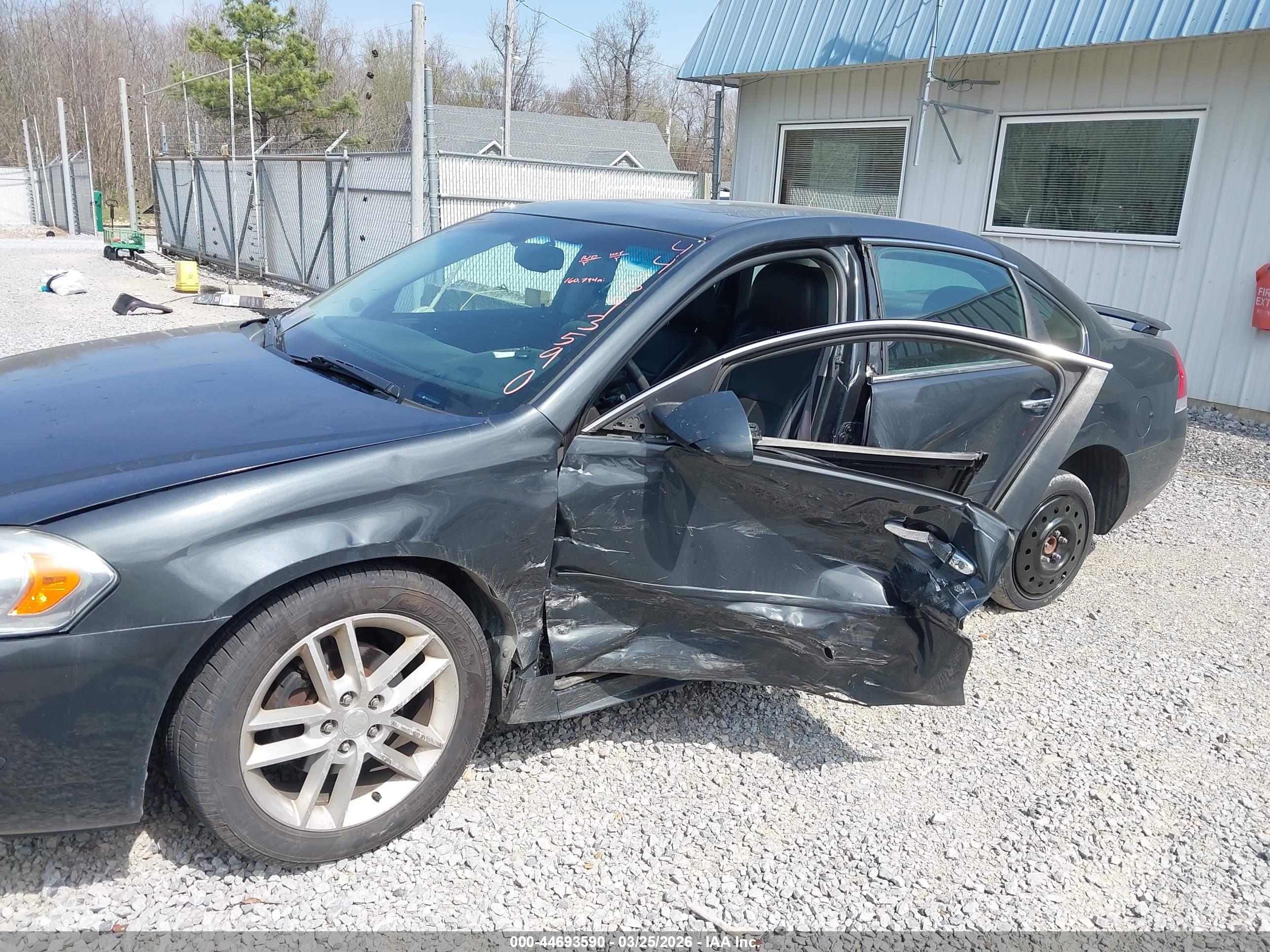 CHEVROLET IMPALA image 6