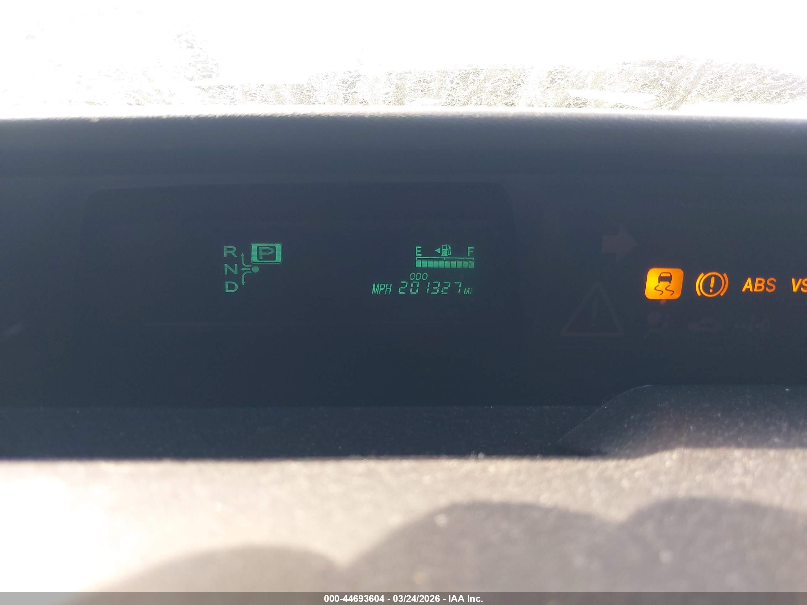 TOYOTA PRIUS image 7