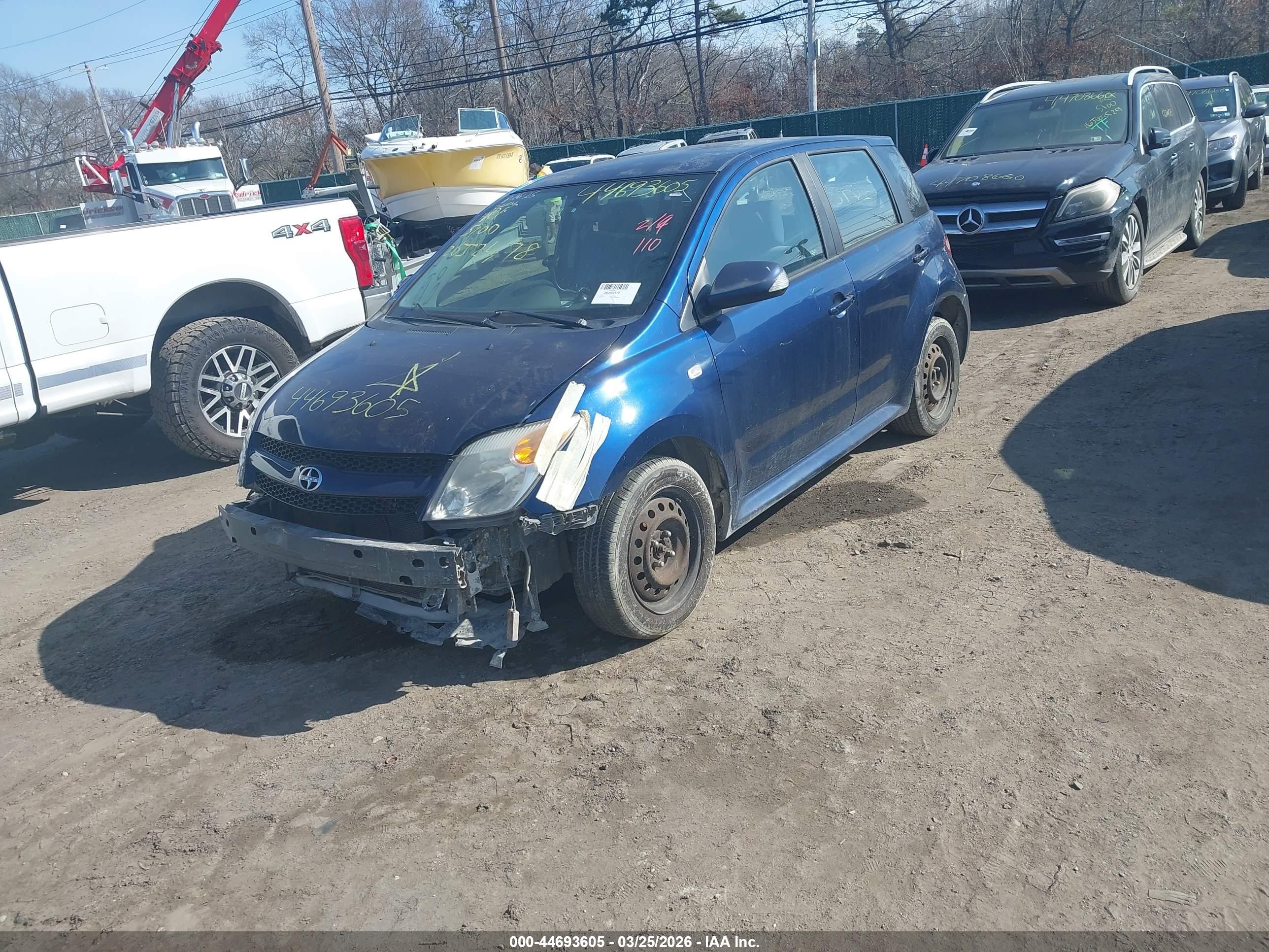 SCION XA image 2