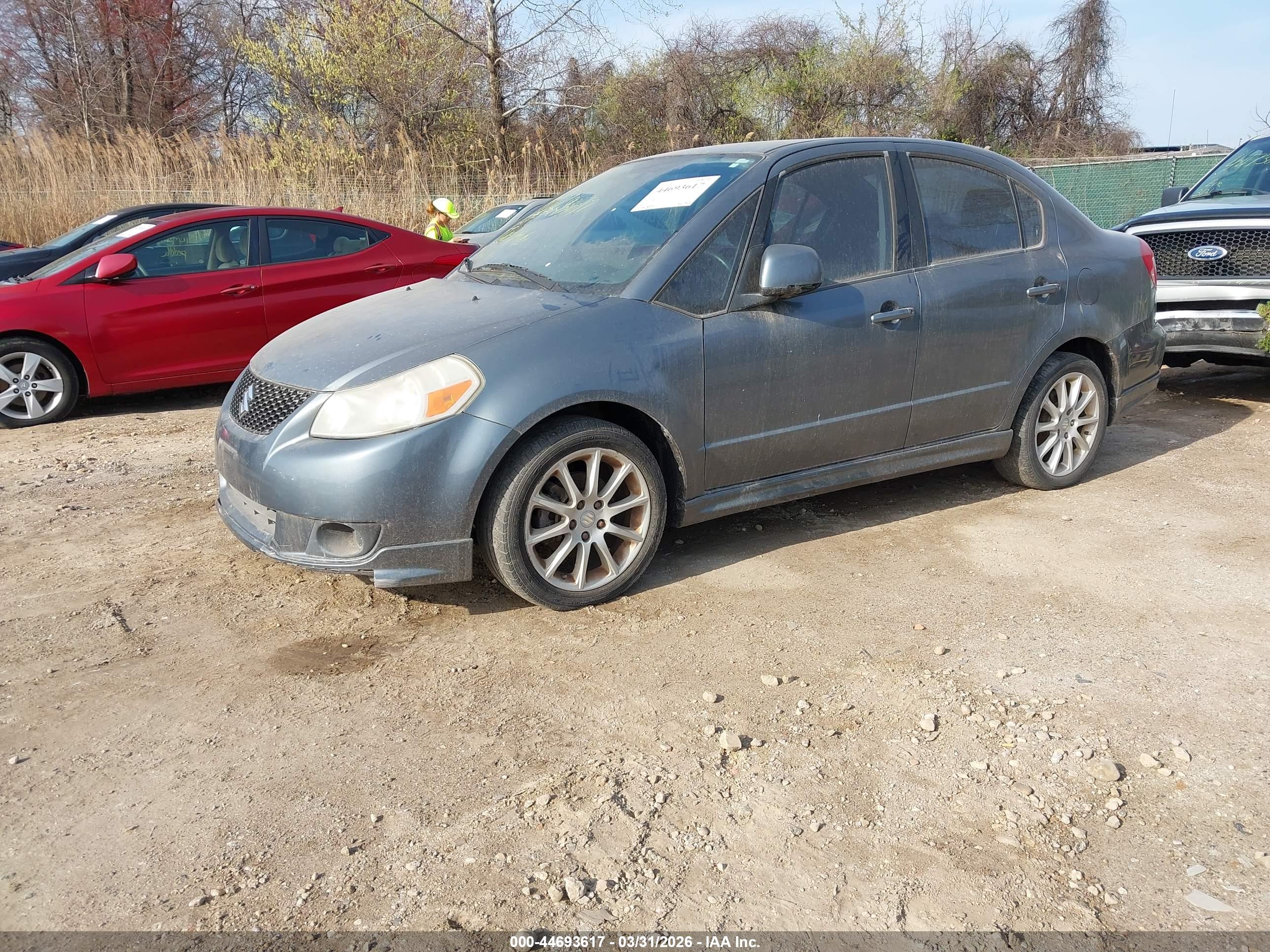 SUZUKI SX4 image 2