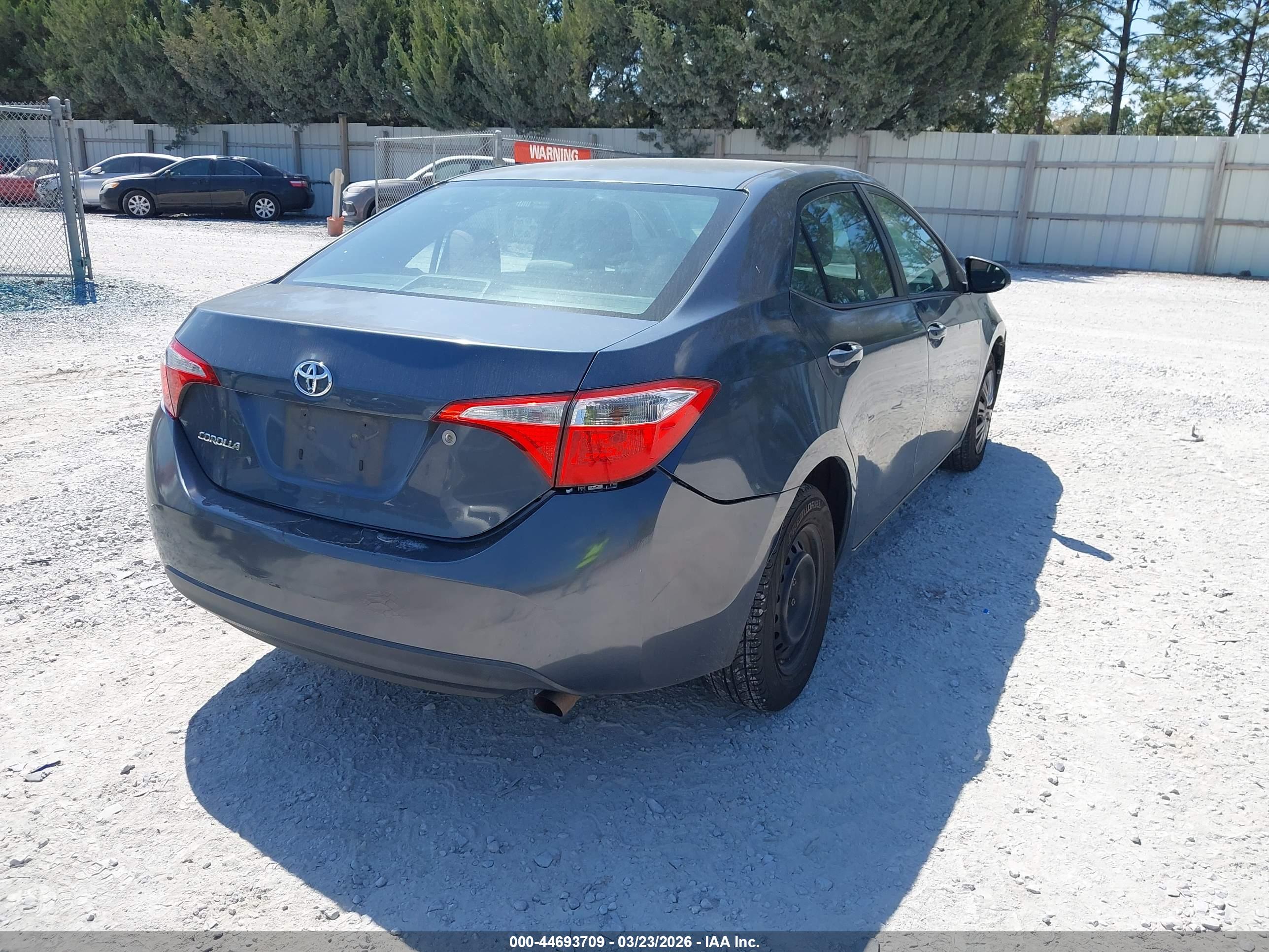 TOYOTA COROLLA image 4