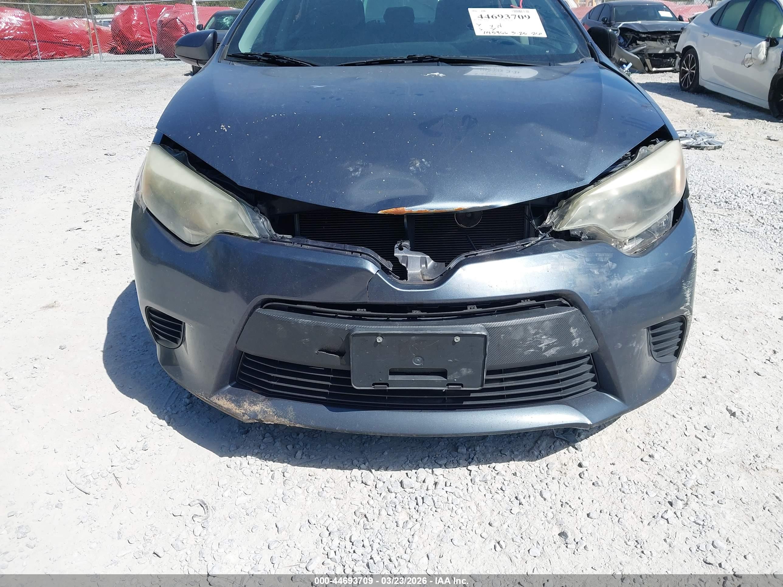 TOYOTA COROLLA image 6