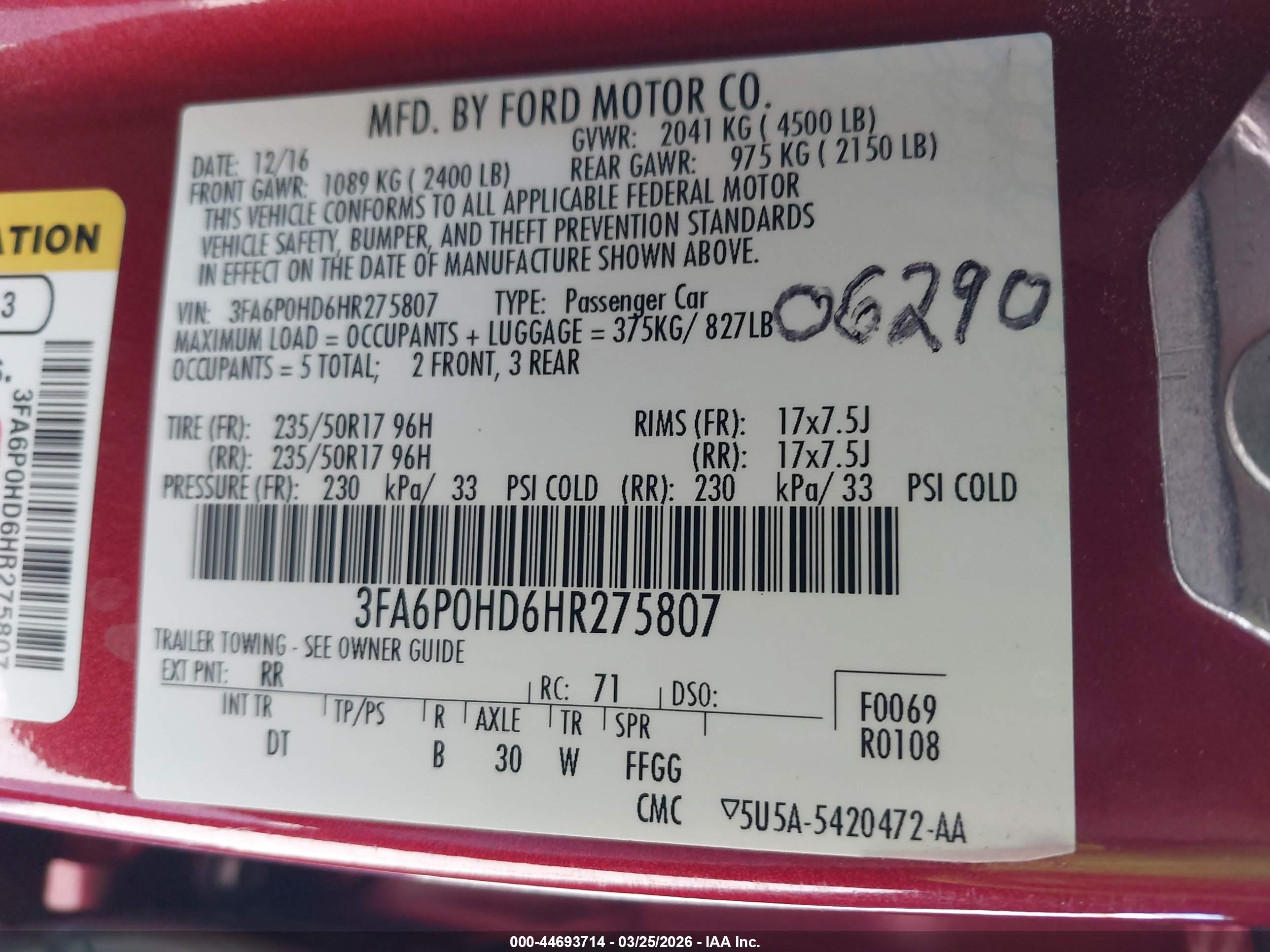 FORD FUSION image 9