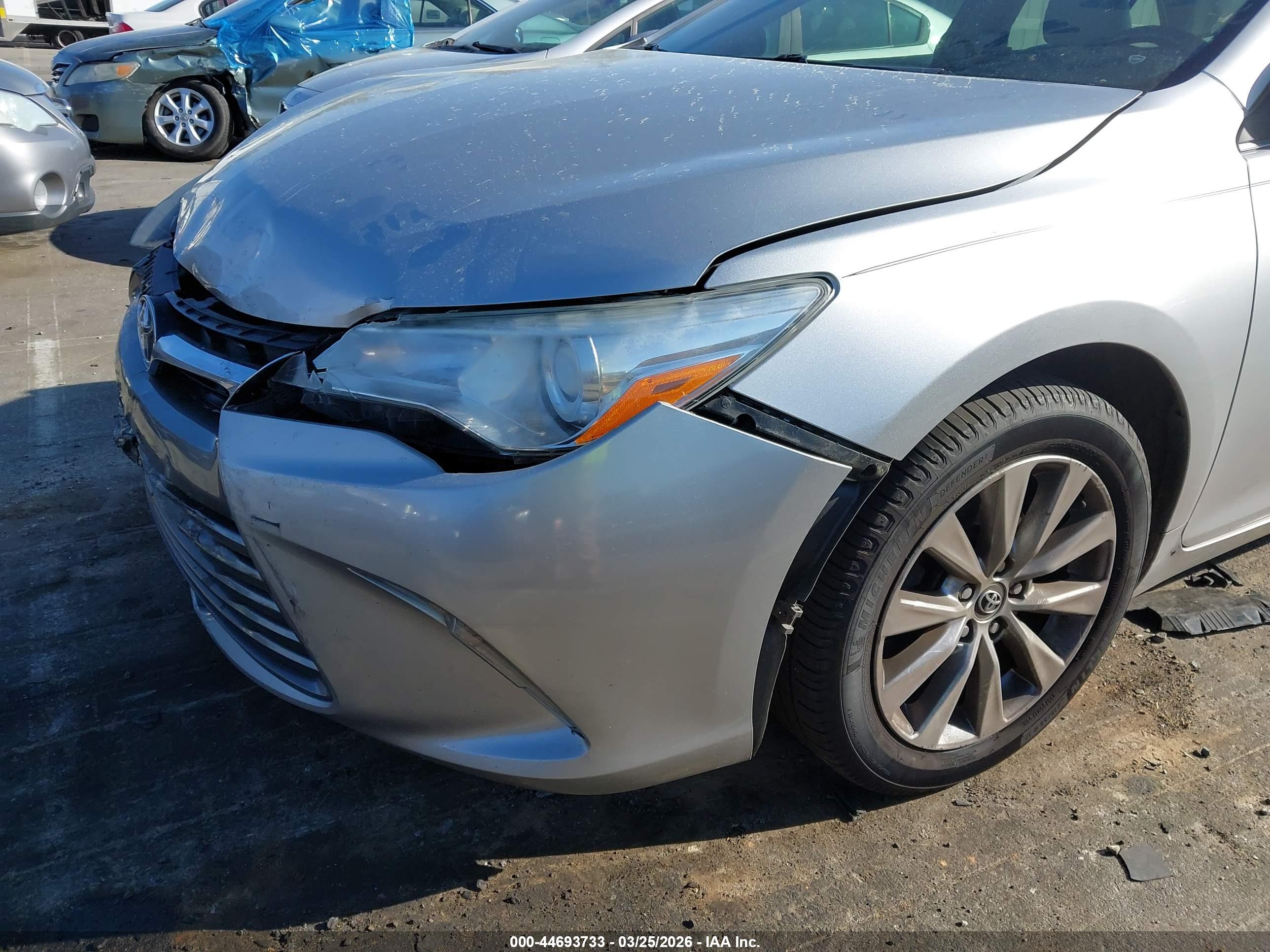 TOYOTA CAMRY image 6