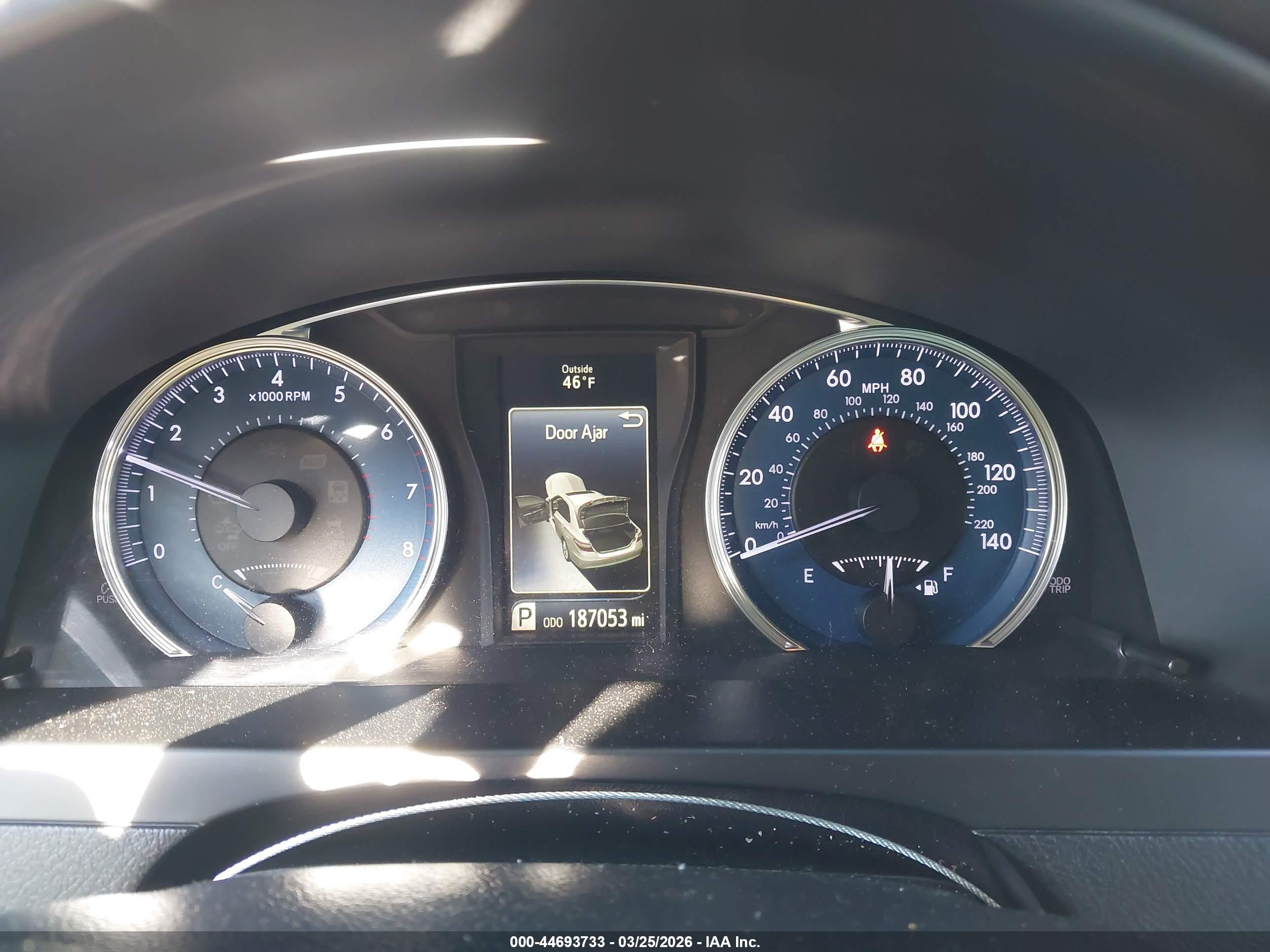 TOYOTA CAMRY image 7