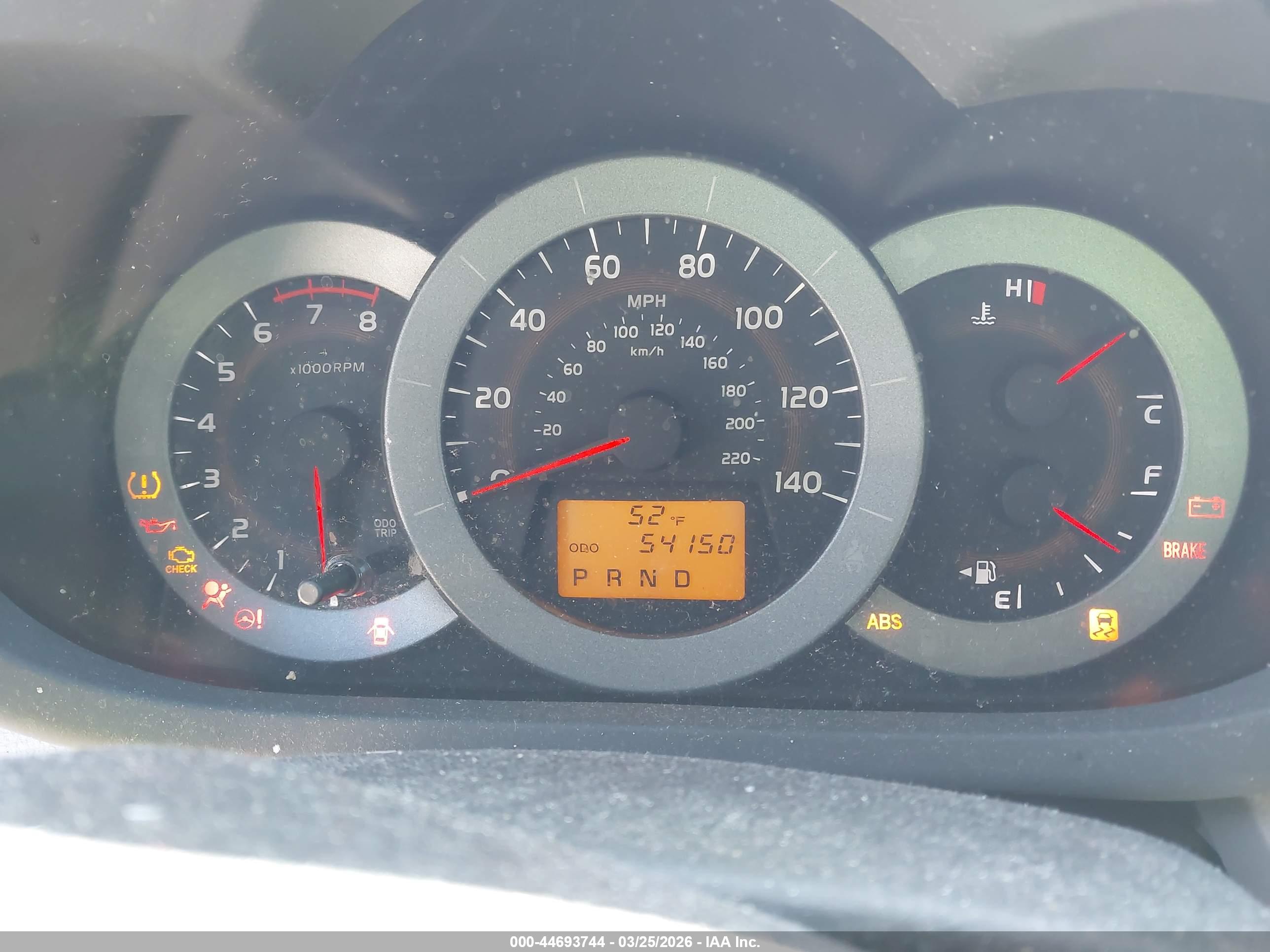 TOYOTA RAV4 image 7