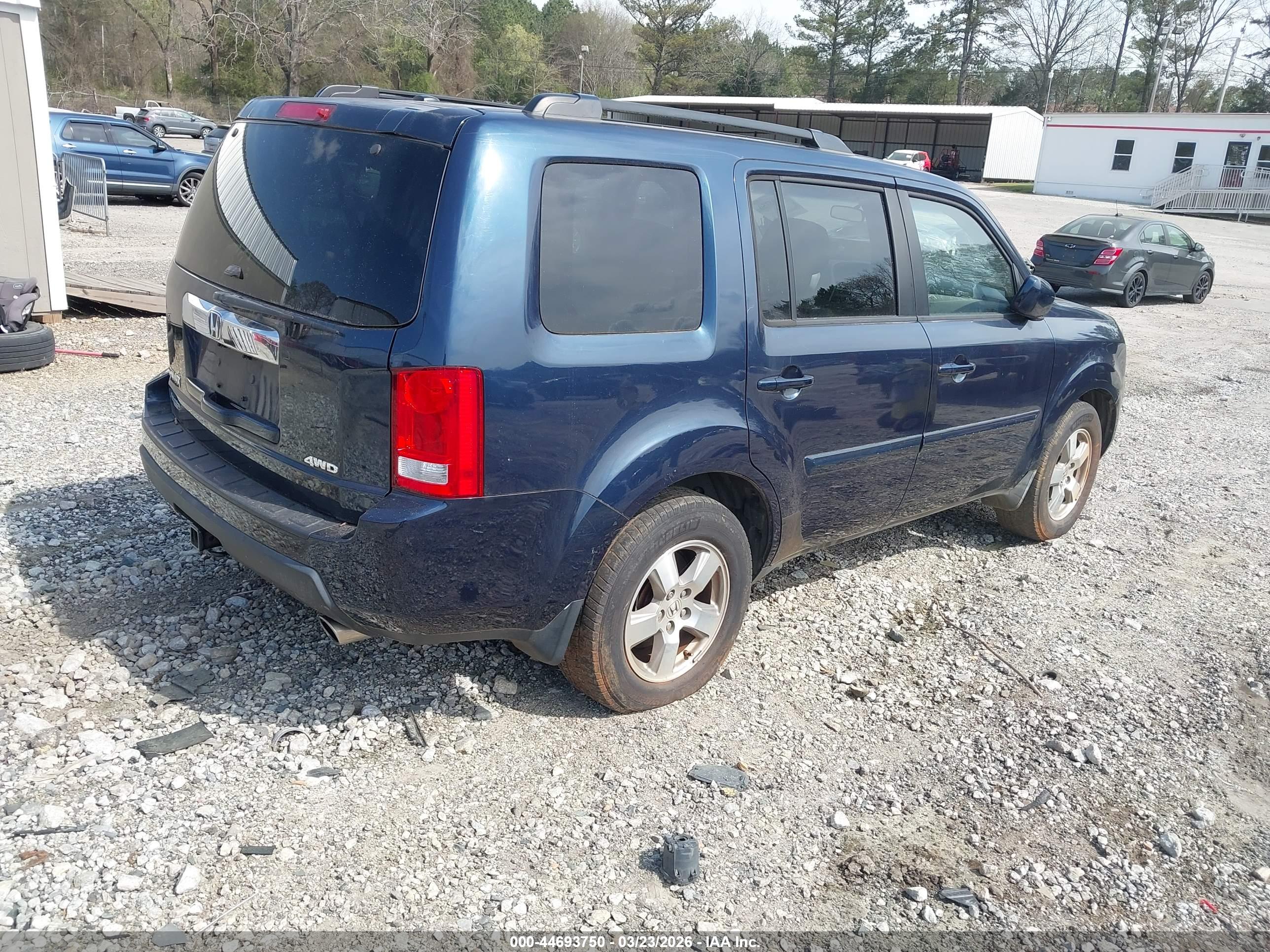 HONDA PILOT image 4