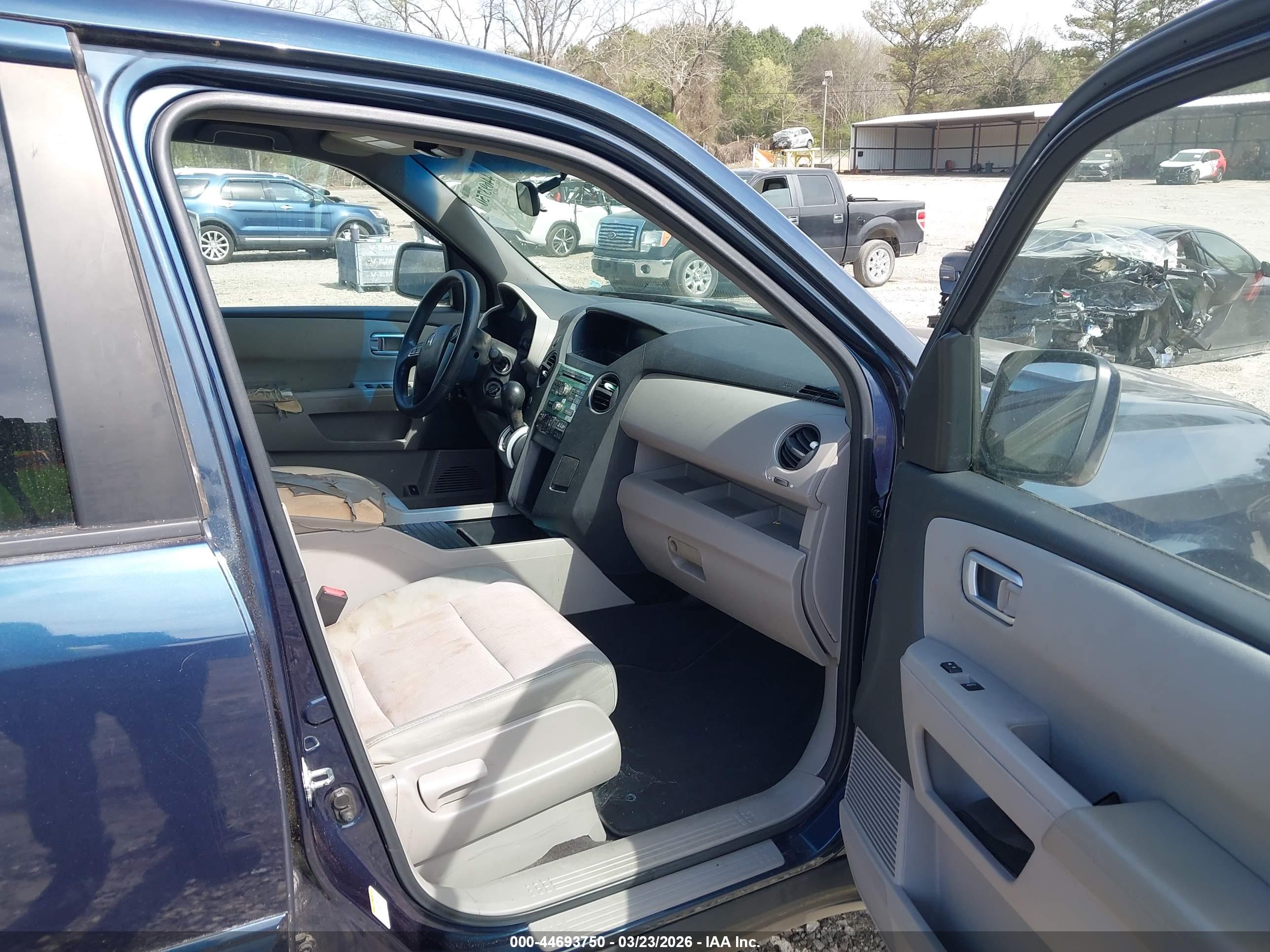 HONDA PILOT image 5