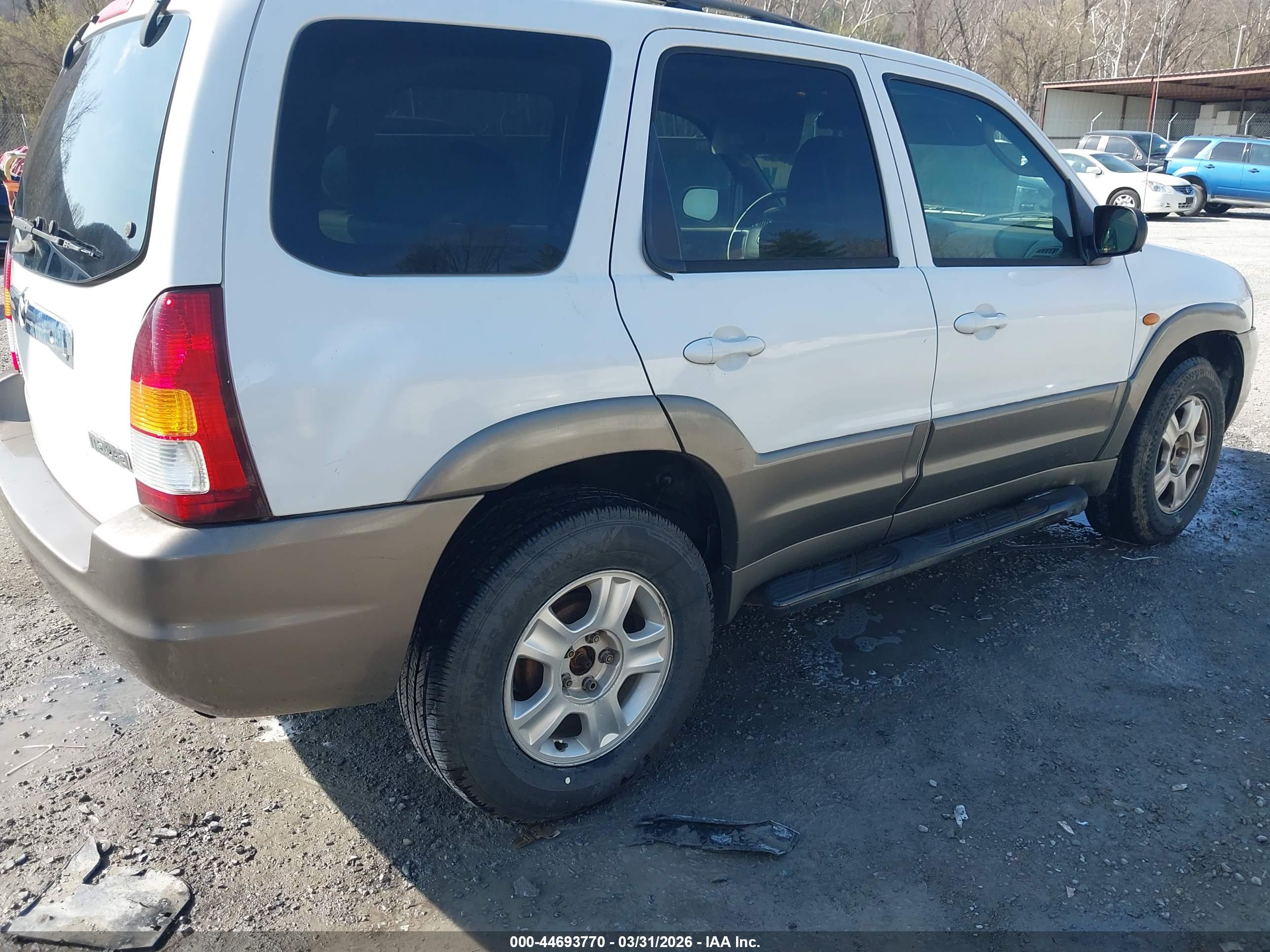 MAZDA TRIBUTE image 4