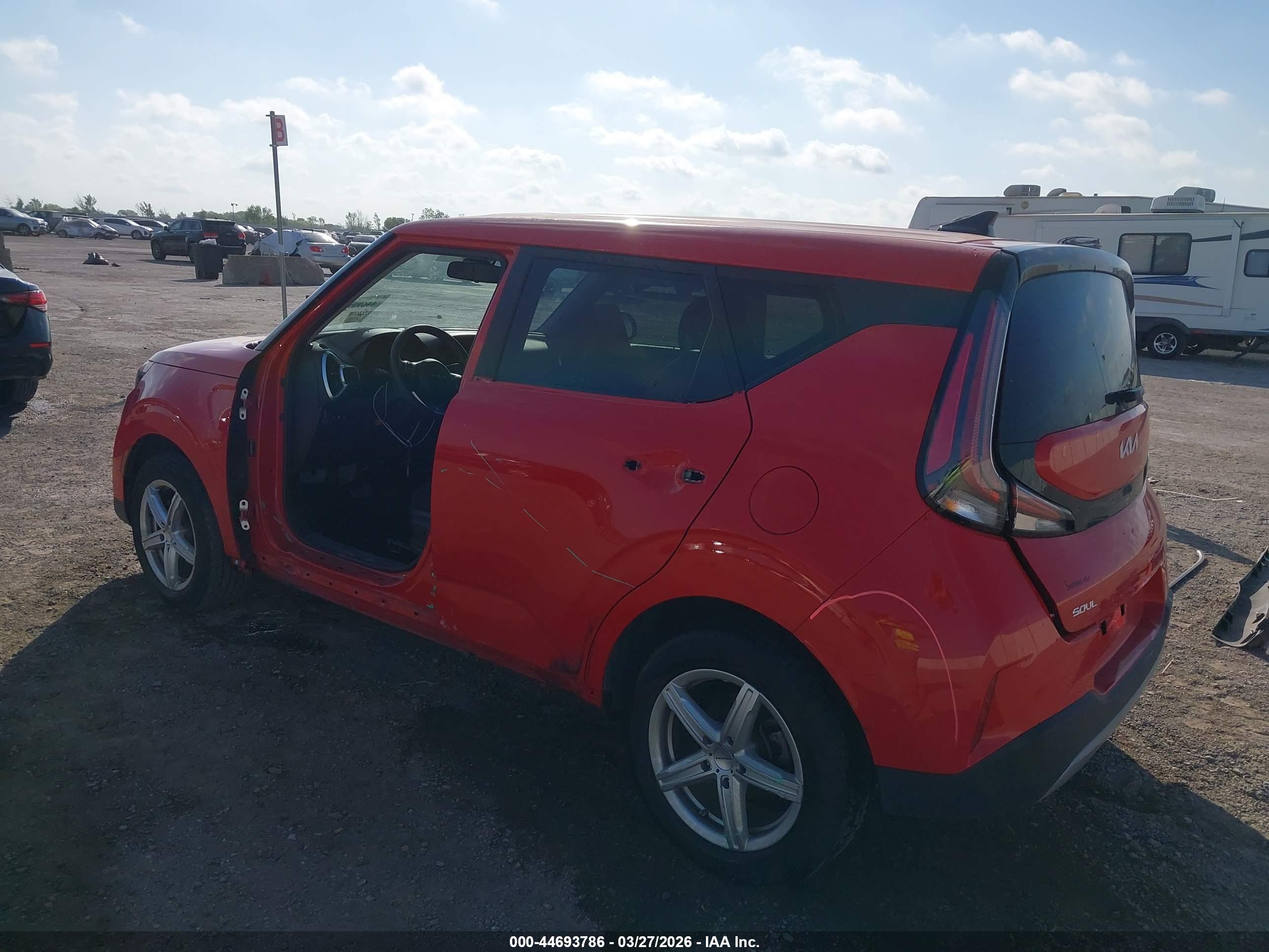 KIA SOUL image 3