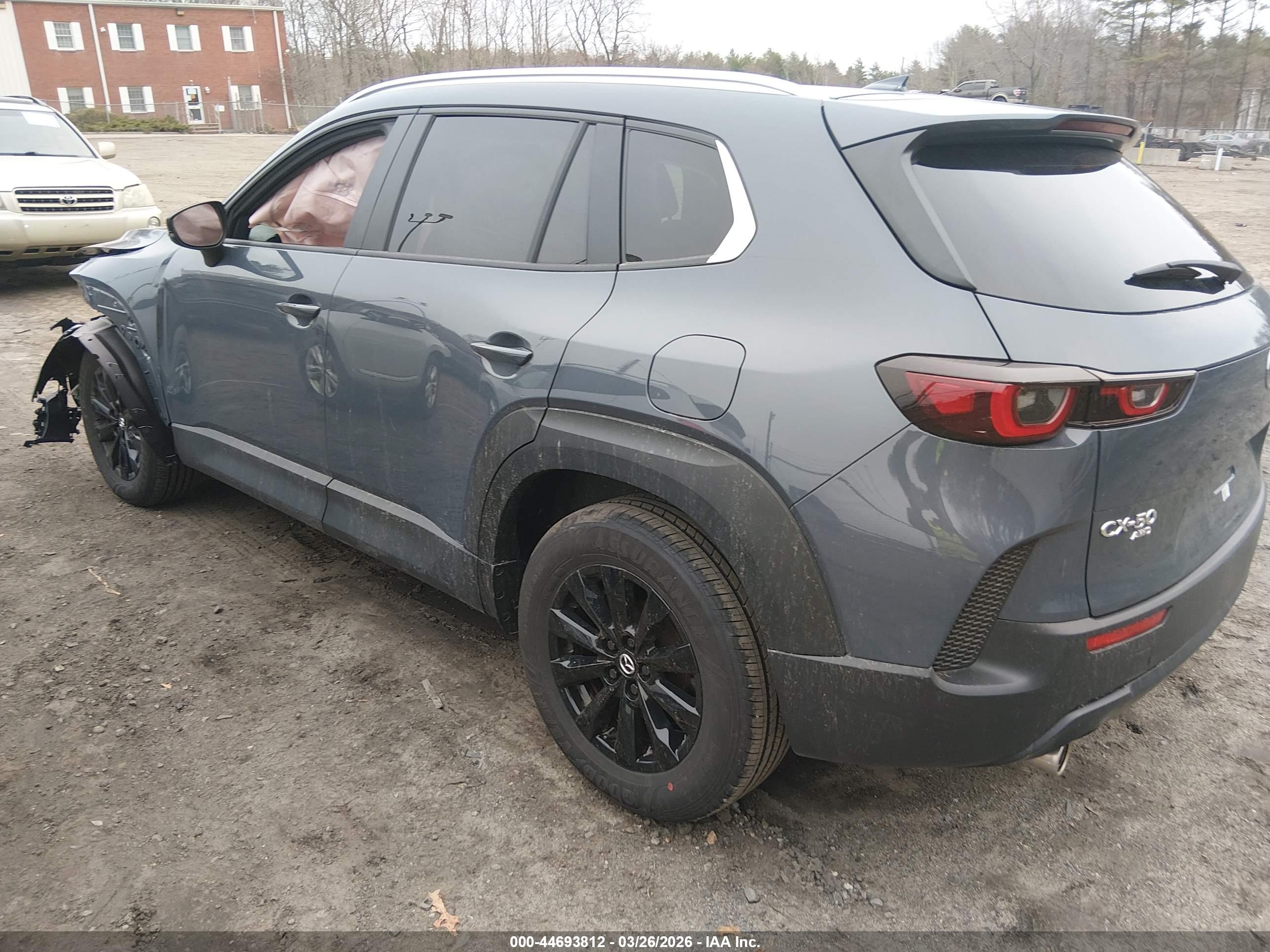 MAZDA CX-50 image 3