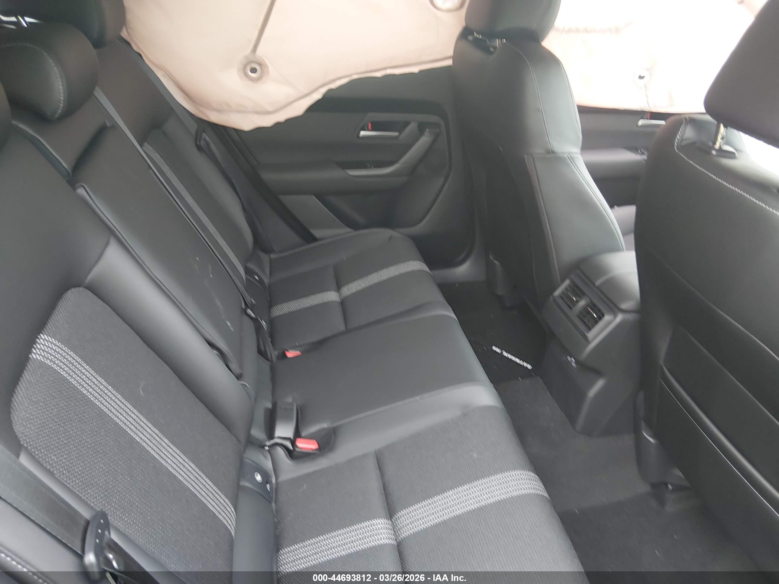 MAZDA CX-50 image 8