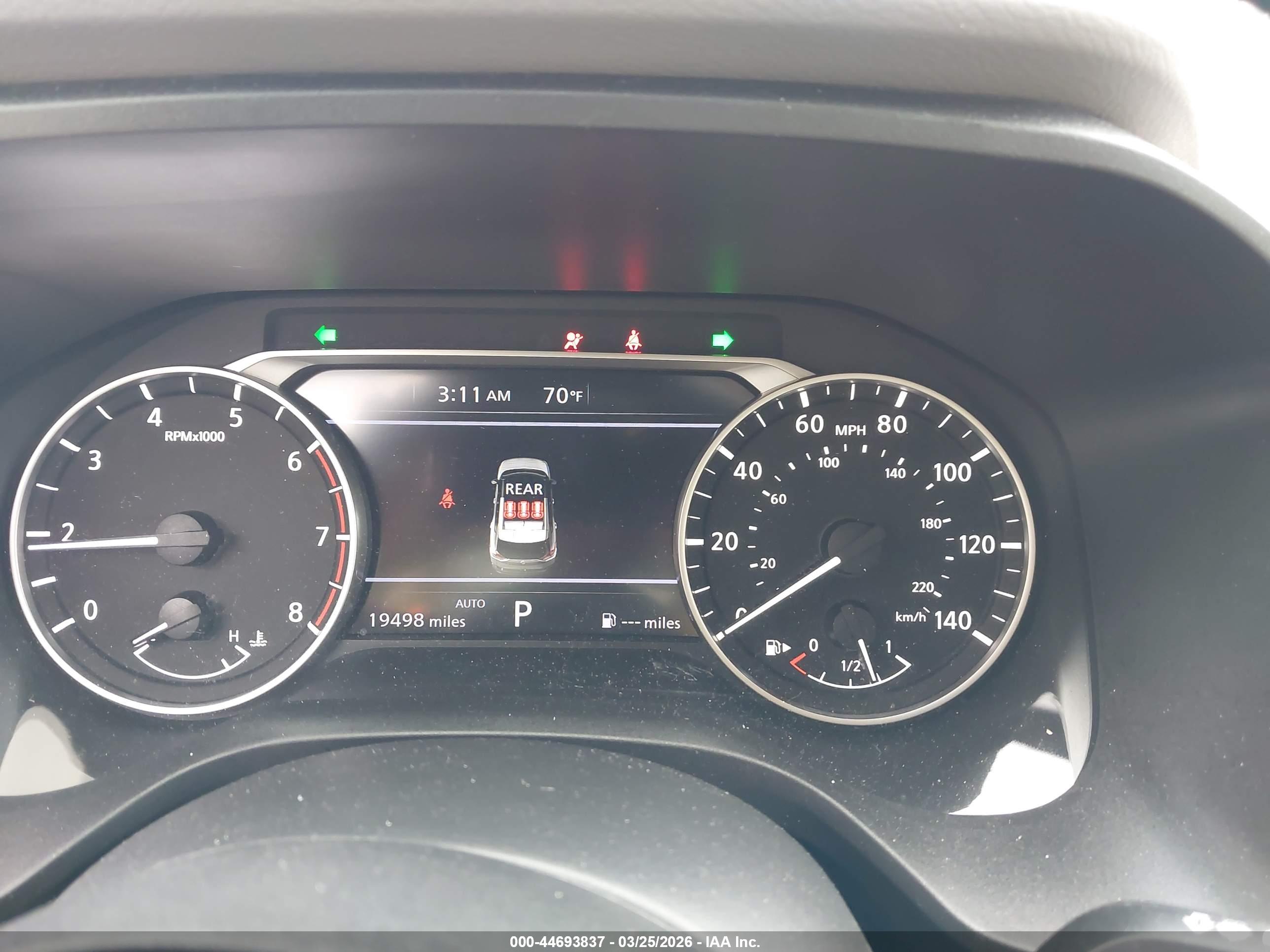 NISSAN ROGUE image 7