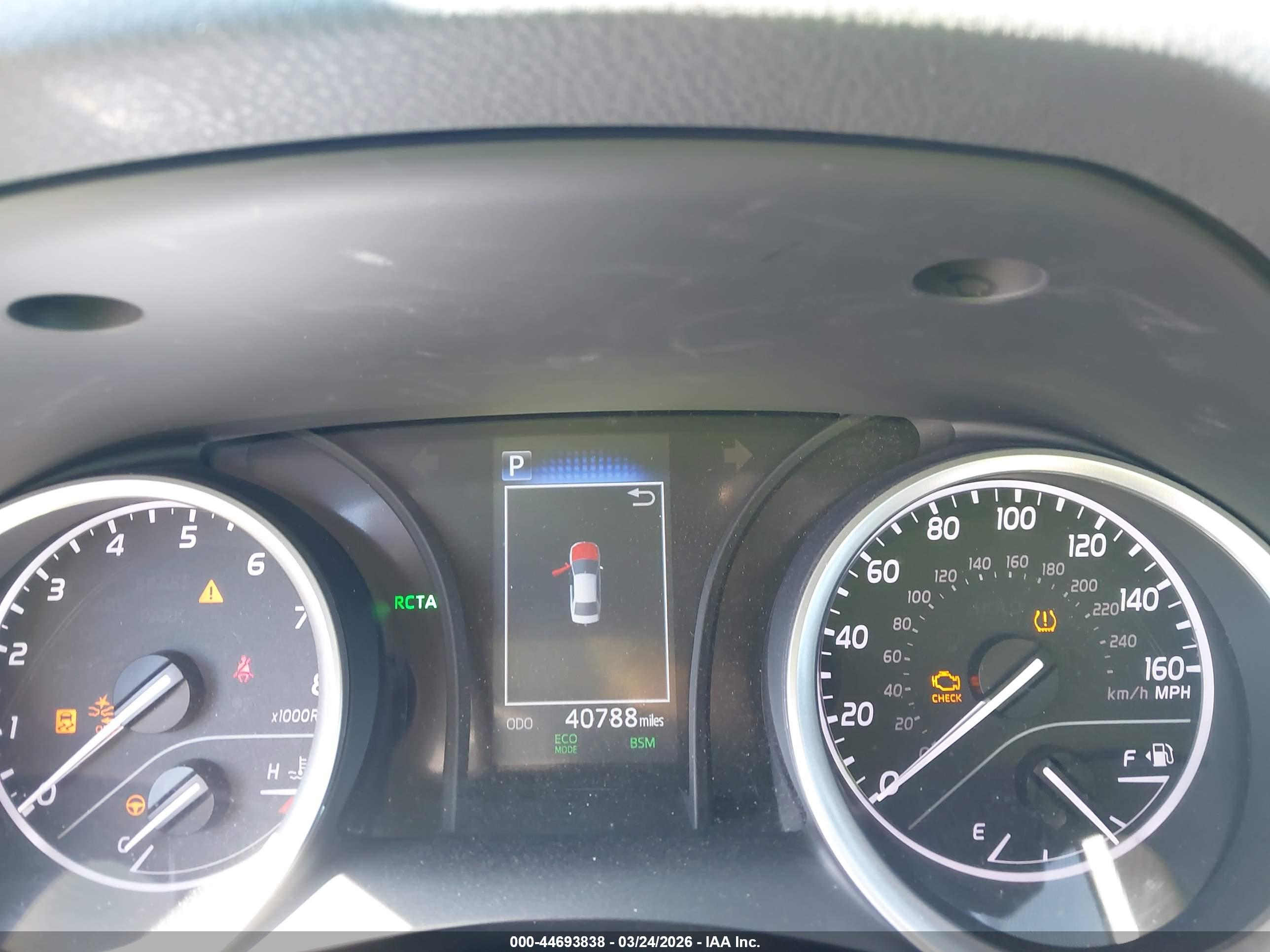 TOYOTA CAMRY image 7