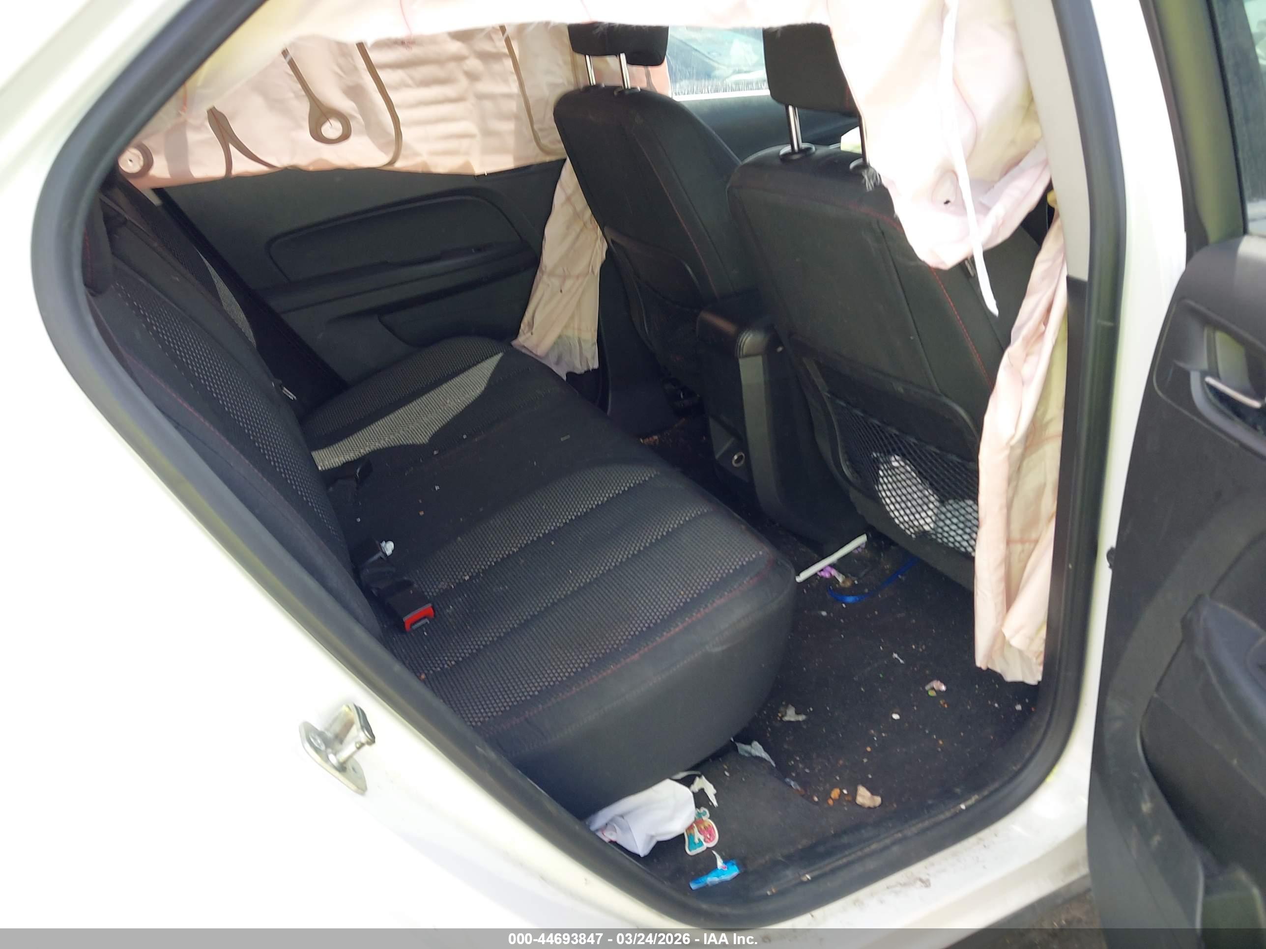 CHEVROLET EQUINOX image 8