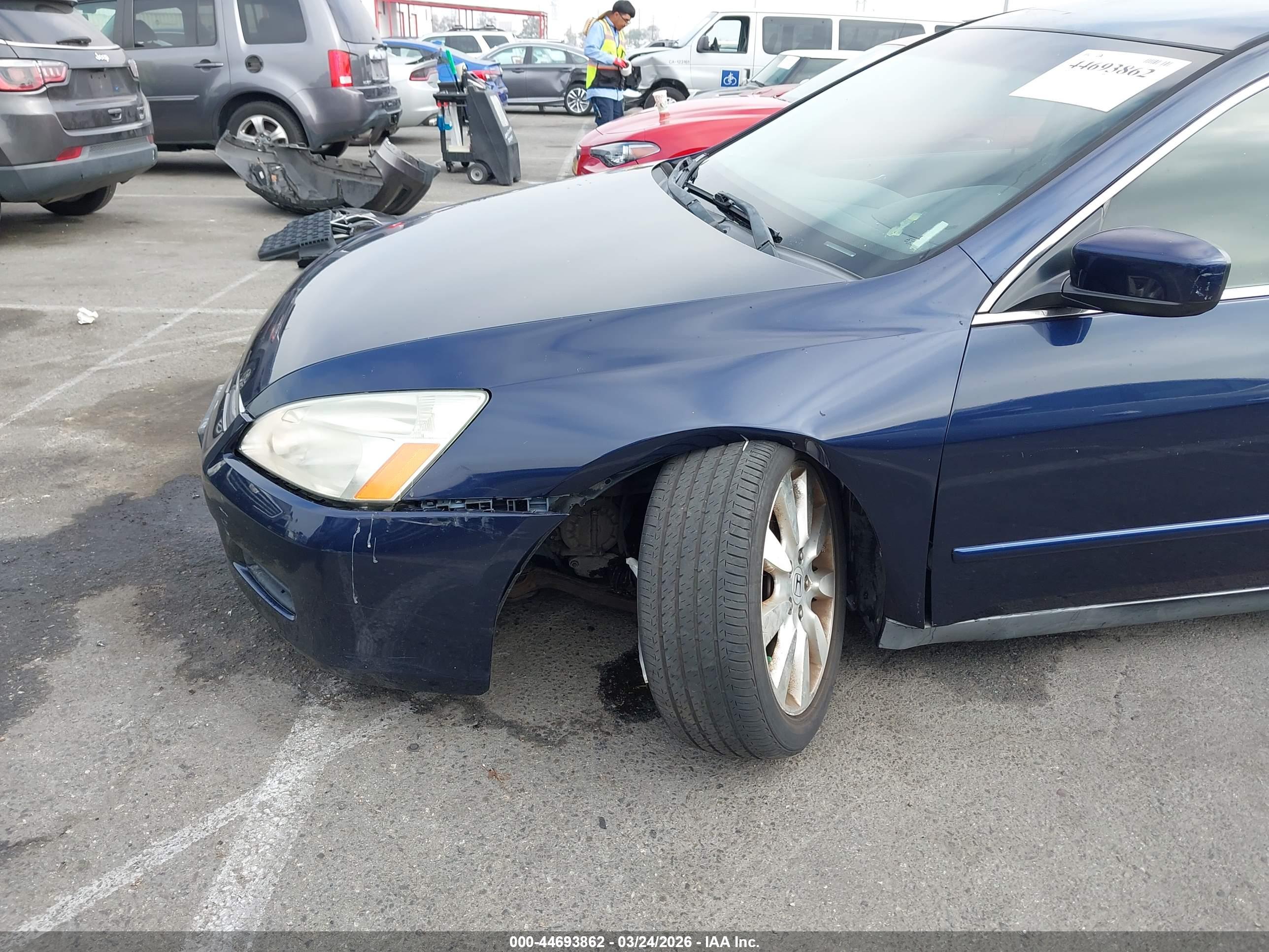 HONDA ACCORD image 6